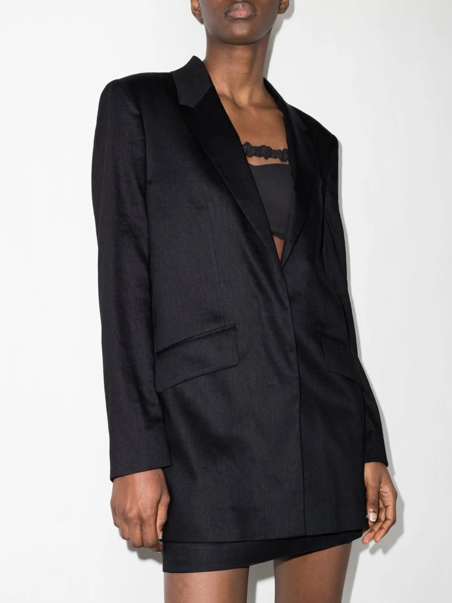 single-breasted blazer