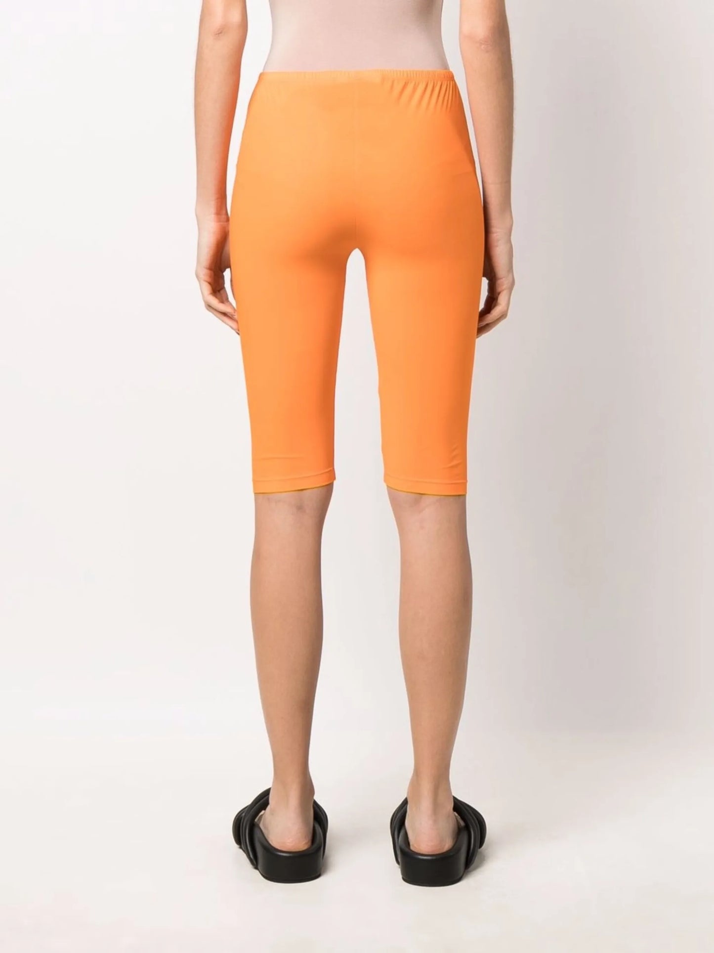 fitted knee-length shorts