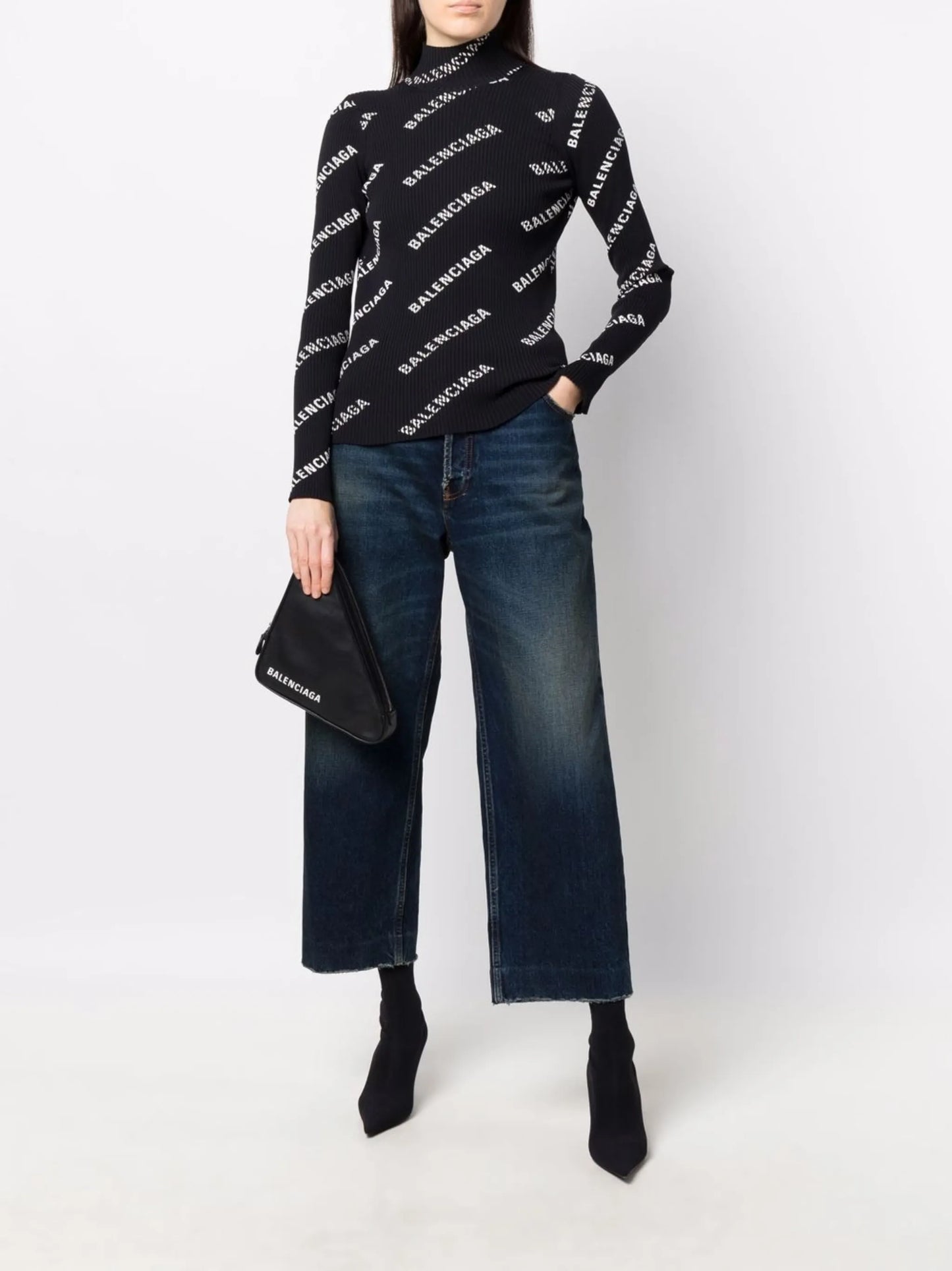 cropped wide-leg jeans
