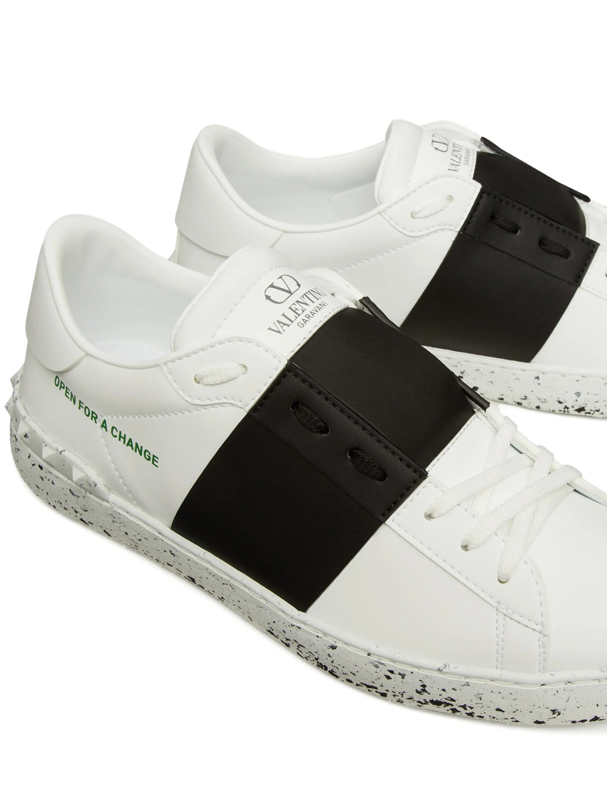 Open for a Change low-top sneakers
