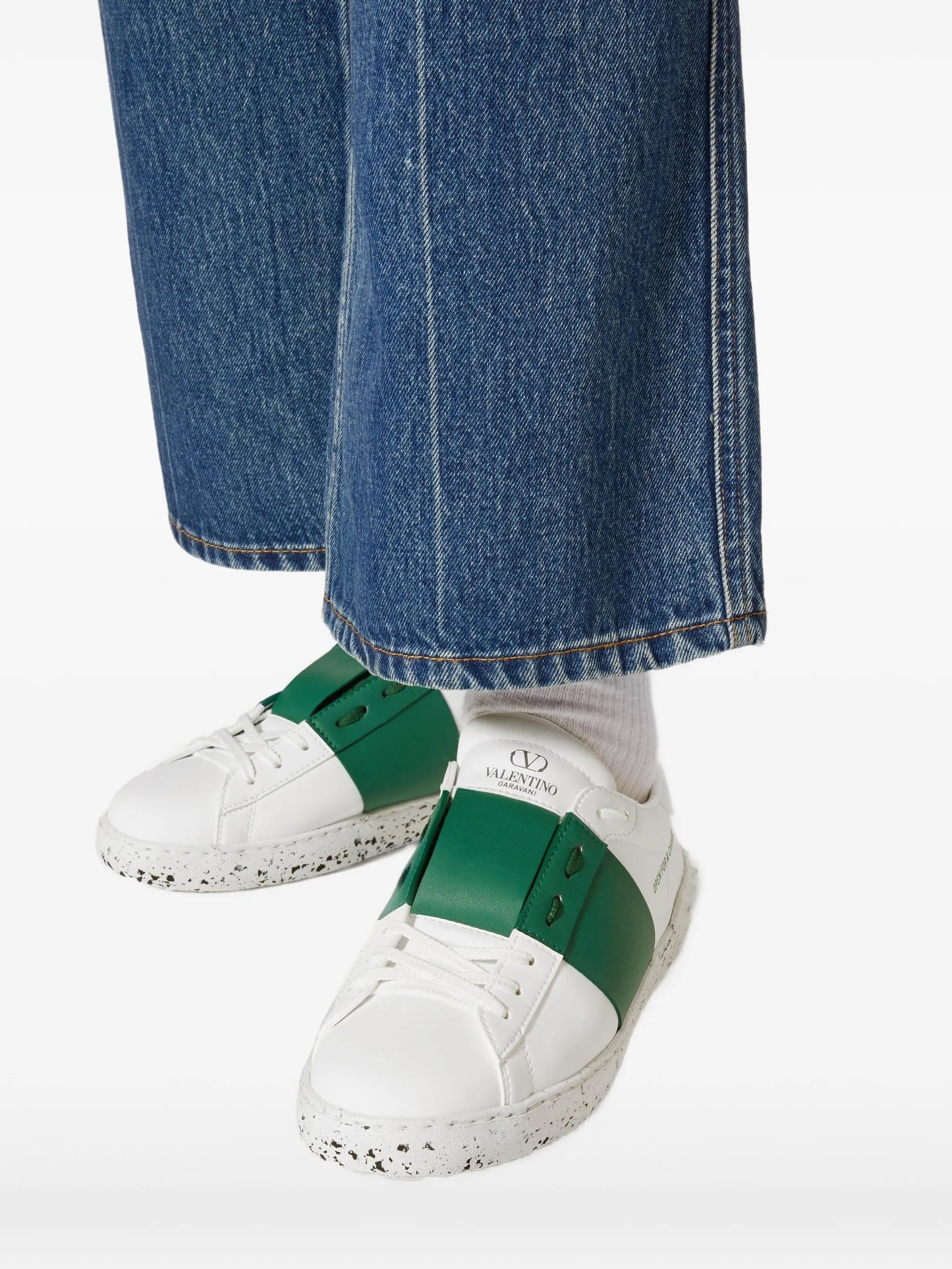 Open for a Change low-top sneakers