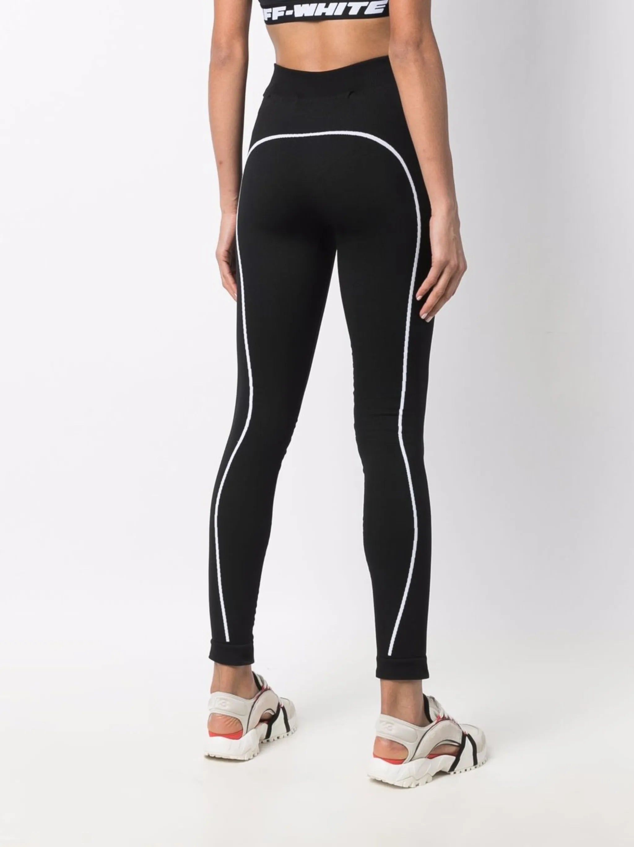 Off-stamp performance leggings