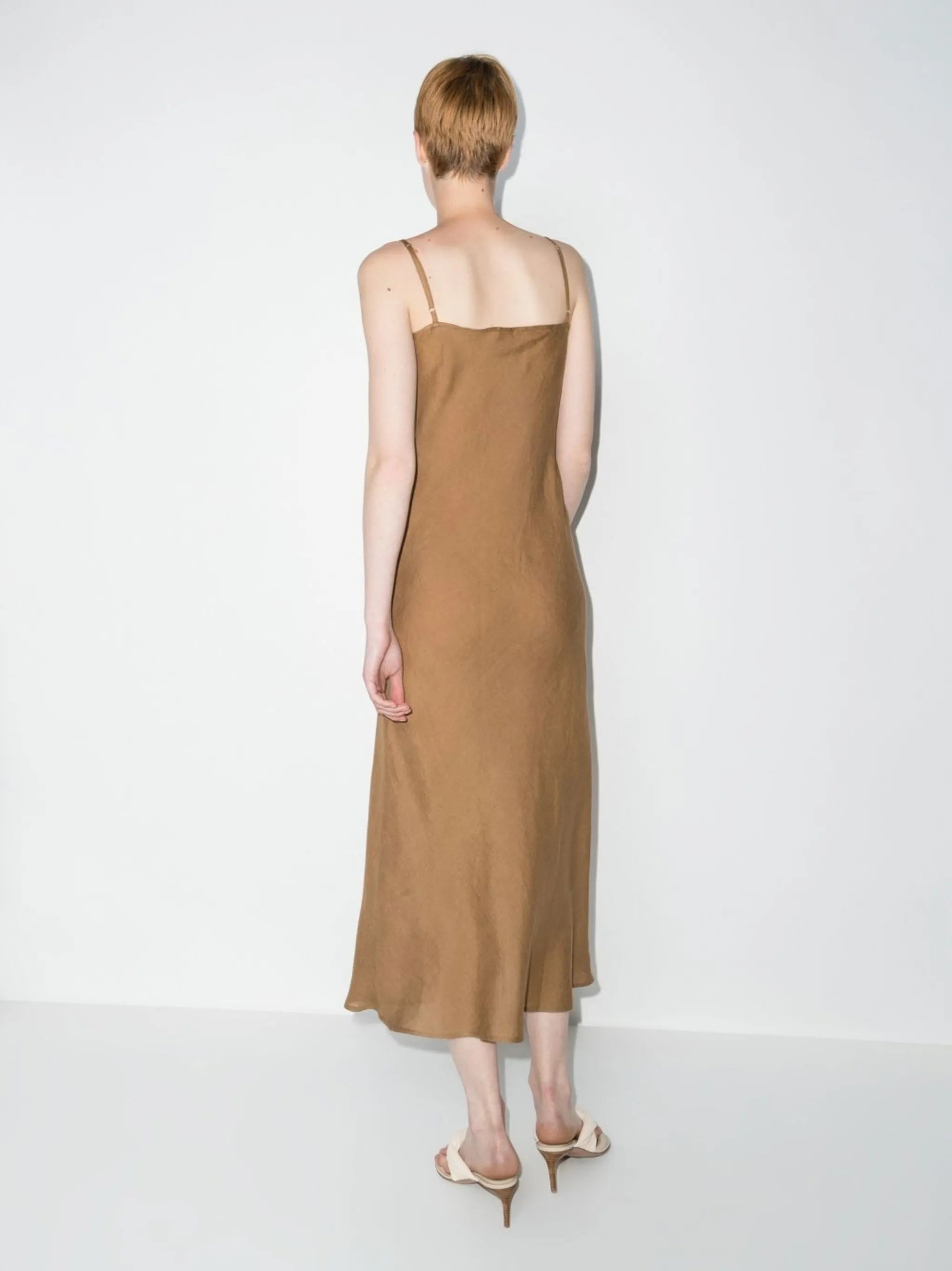 U-neck sleeveless linen midi dress
