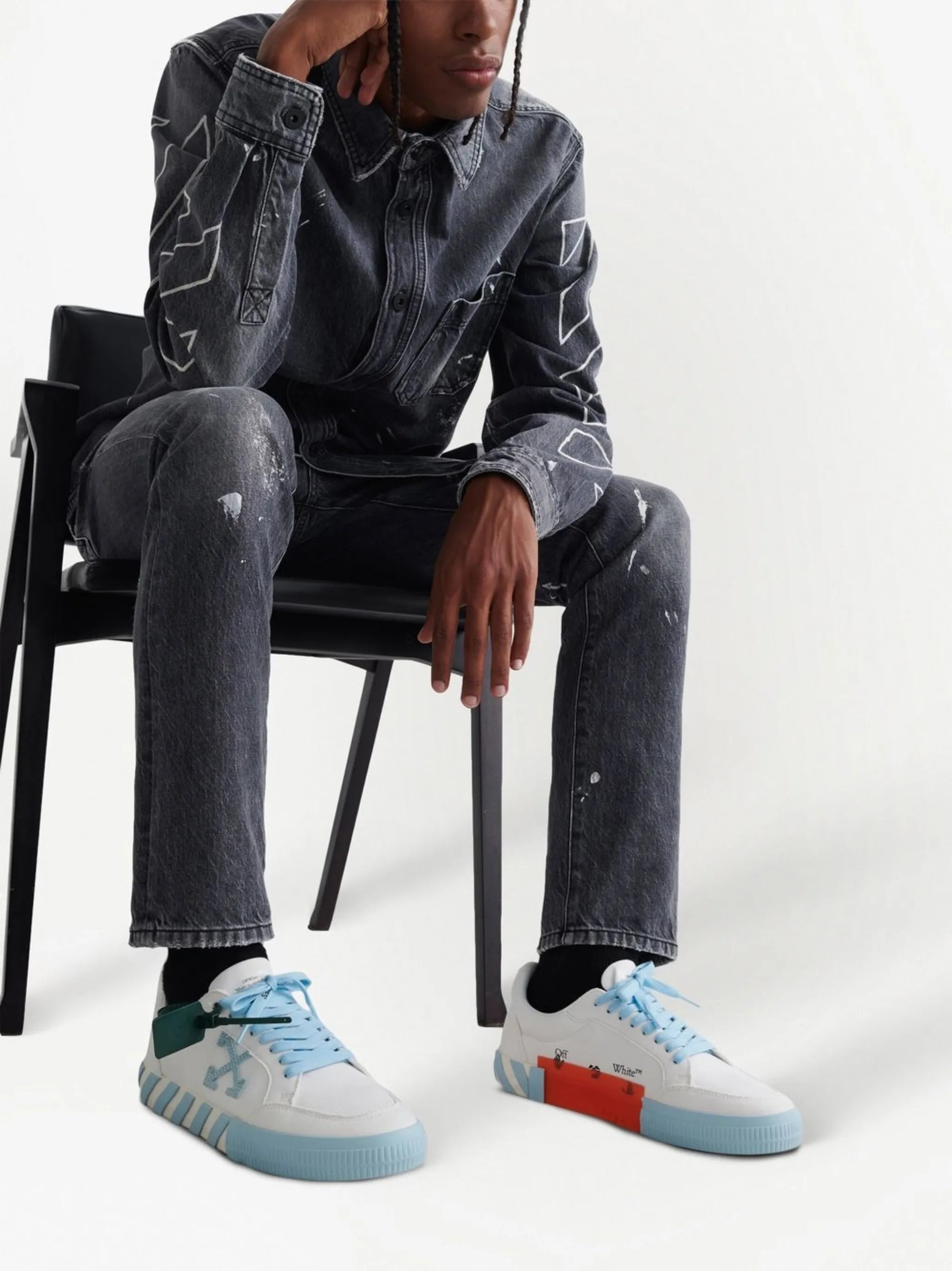 Vulcanized low-top sneakers