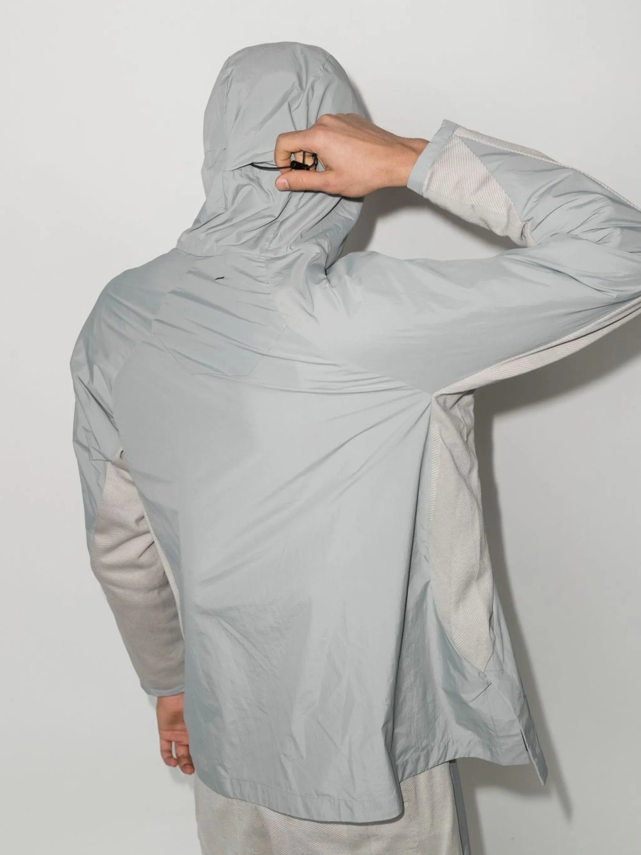 panelled hooded windbreaker