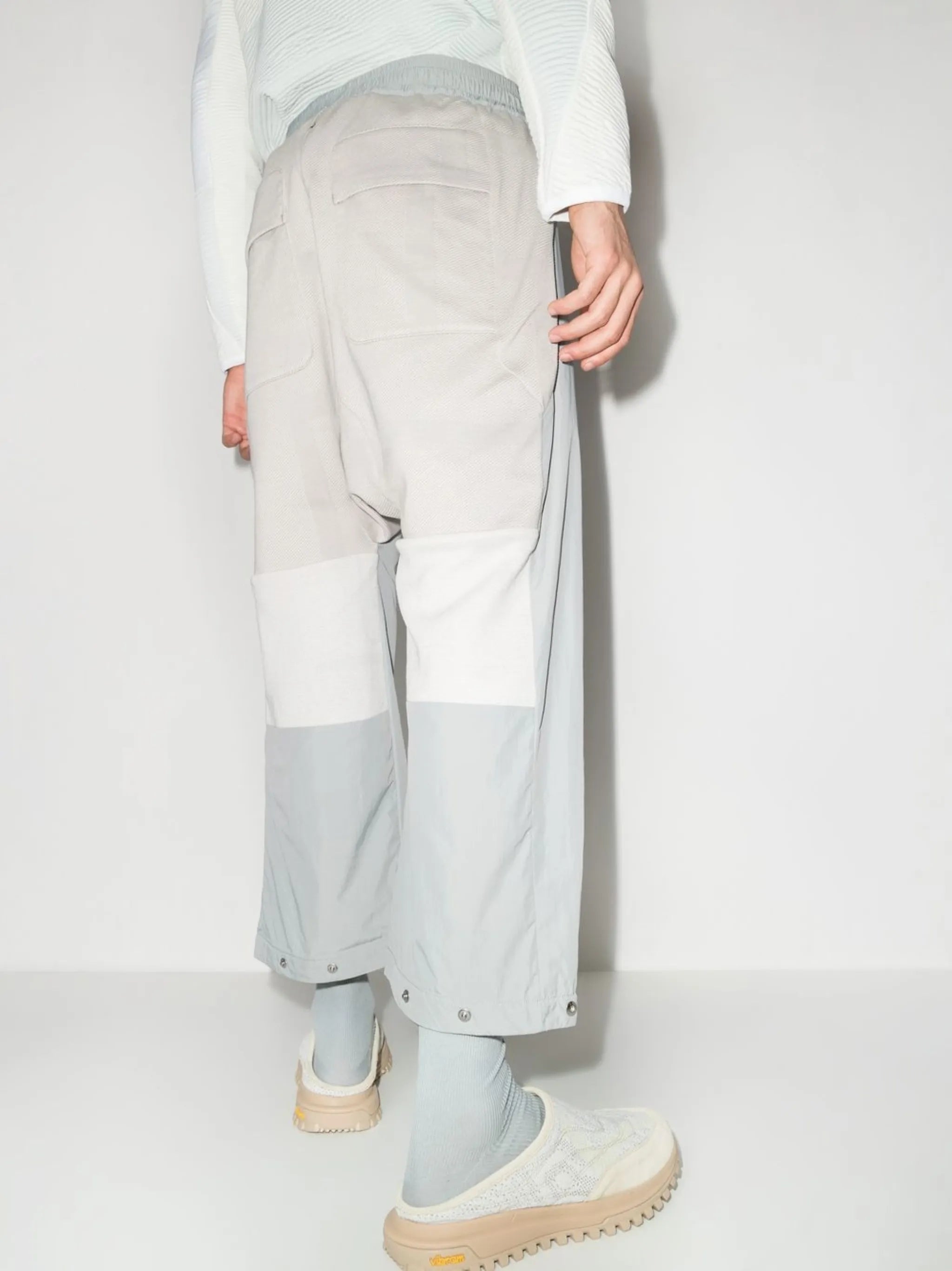 drop-crotch cropped track pants