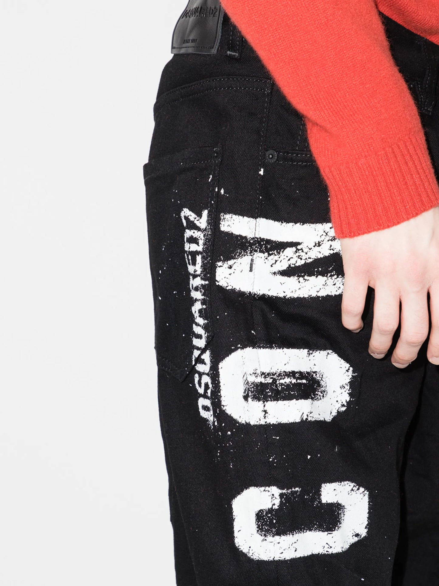 Icon-print tapered jeans