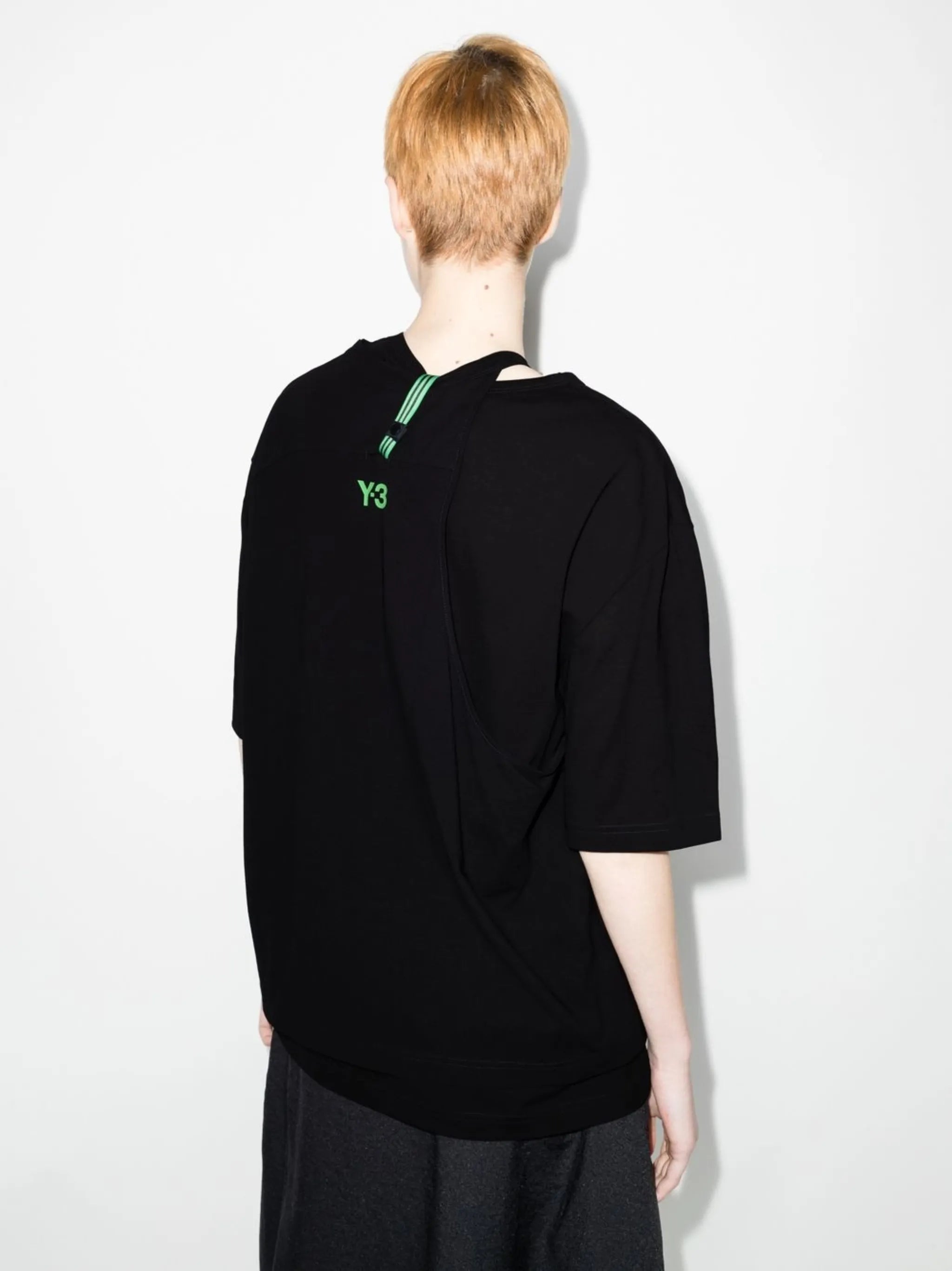 cut-out short-sleeve T-shirt
