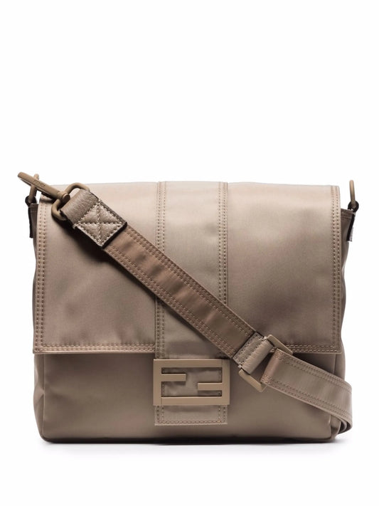 Baguette messenger bag