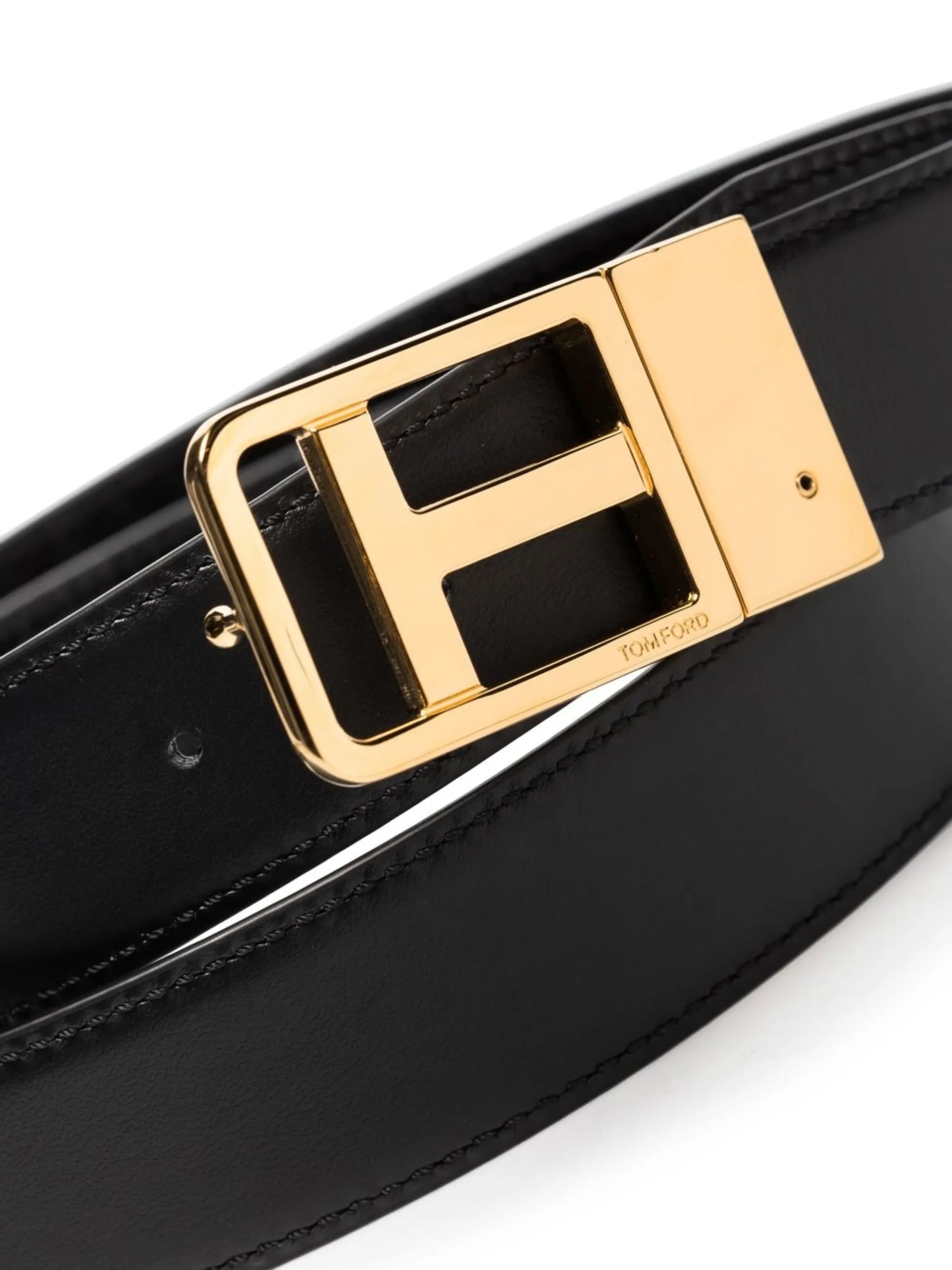 T buckle crocodile-embossed belt