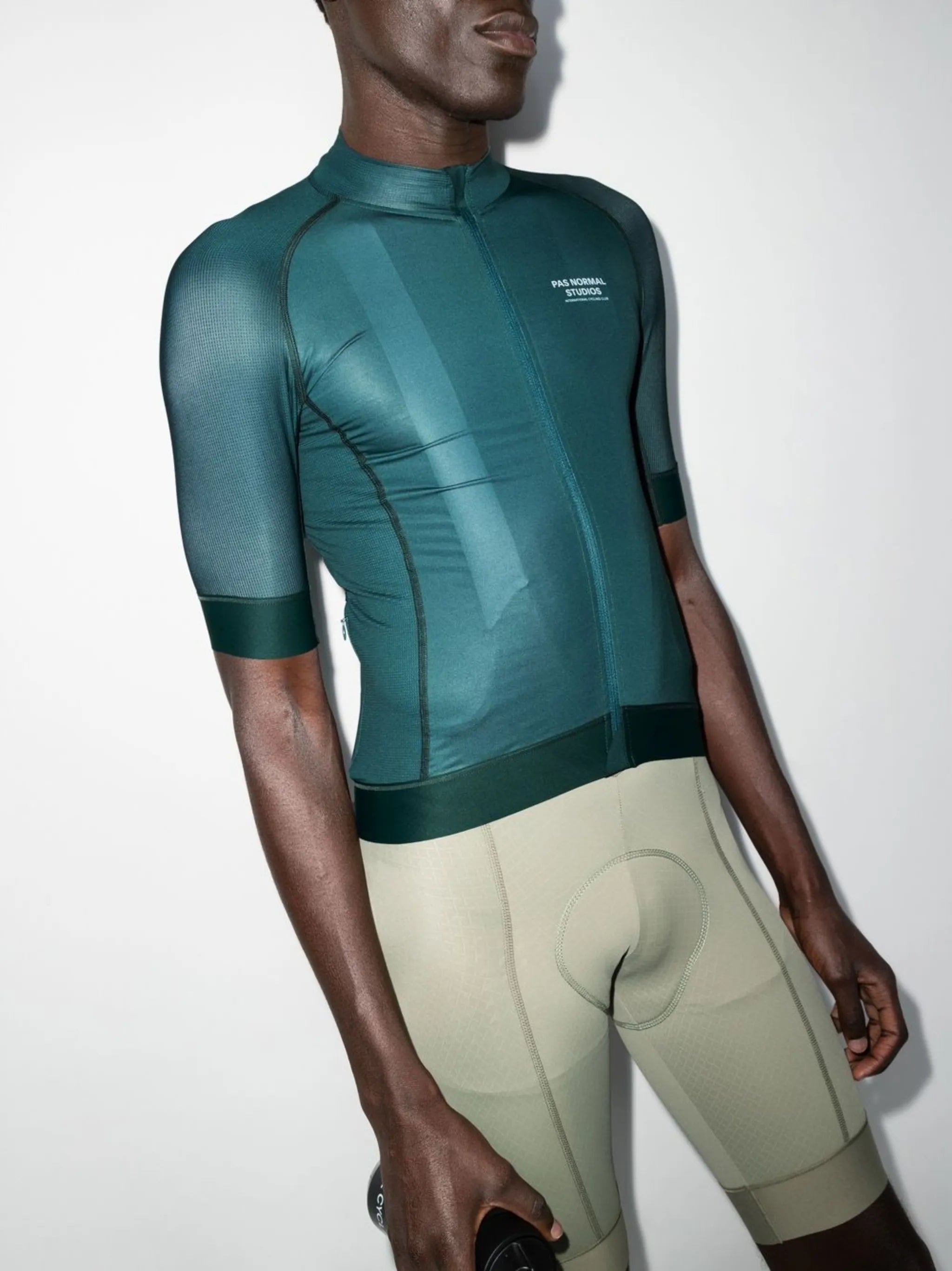 Mechanism logo-print cycling jersey