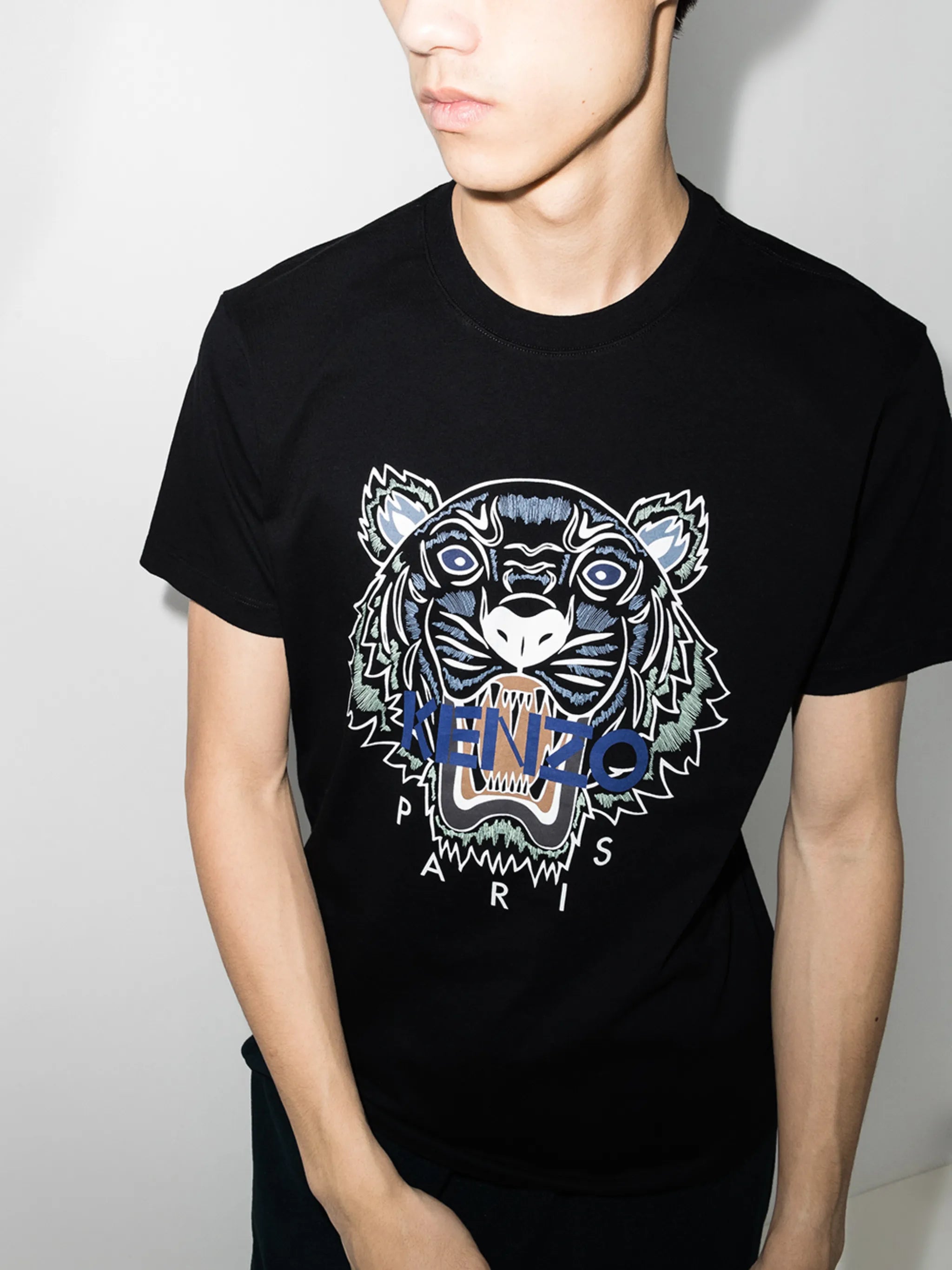 logo-print short-sleeve T-shirt