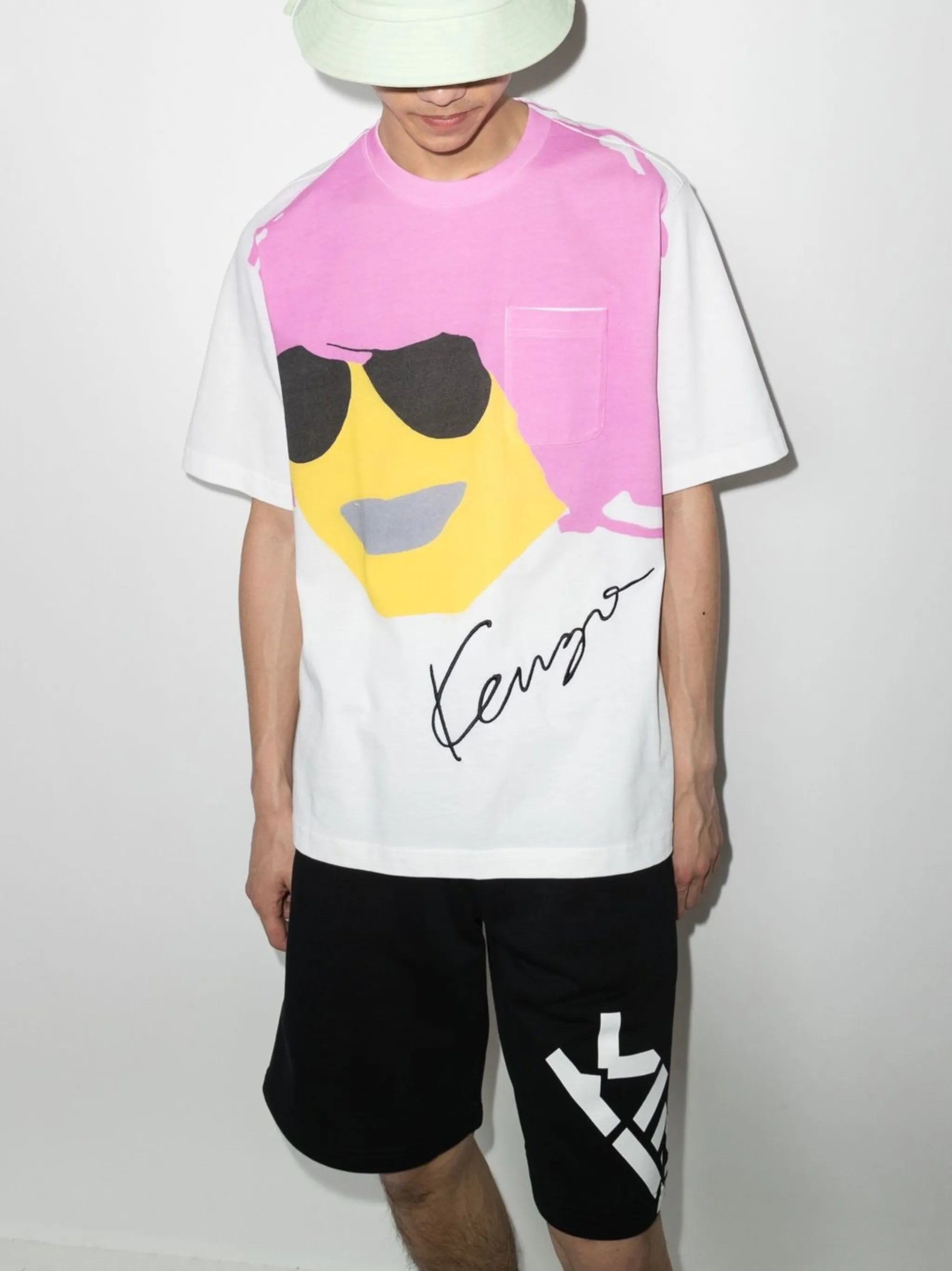graphic face-print T-shirt