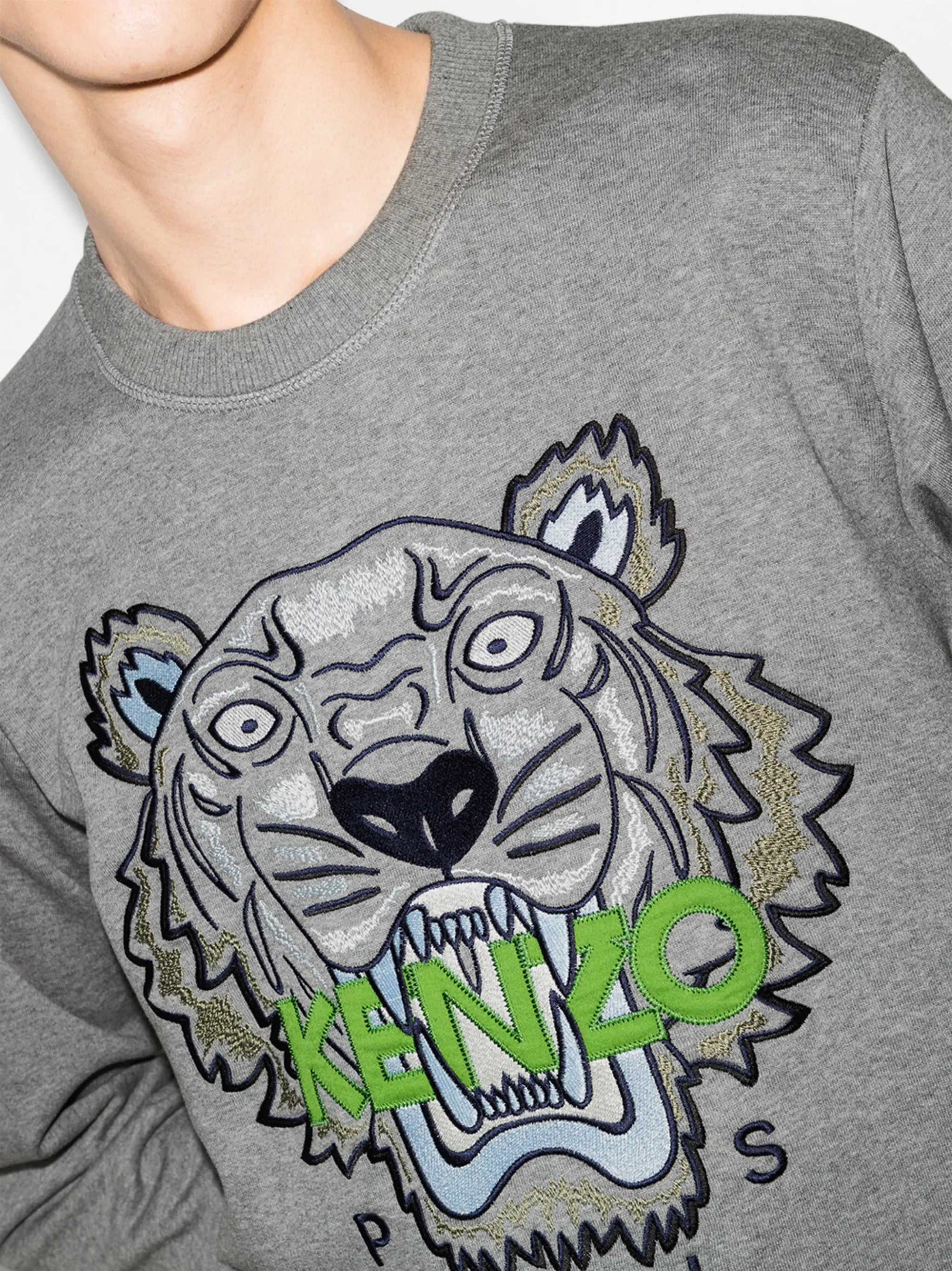 Tiger embroidered-logo sweatshirt