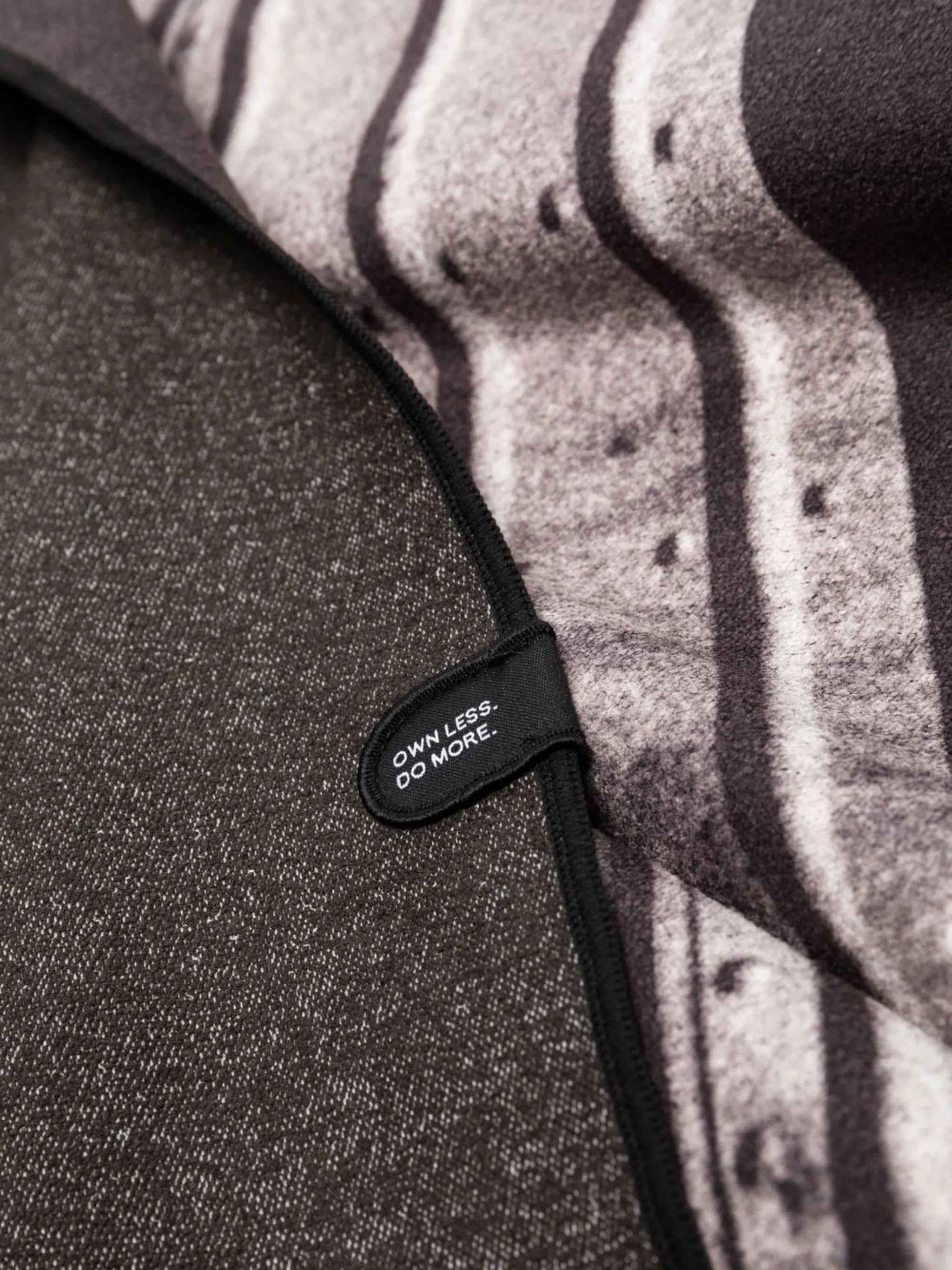 x Nomadix car-print lightweight towel