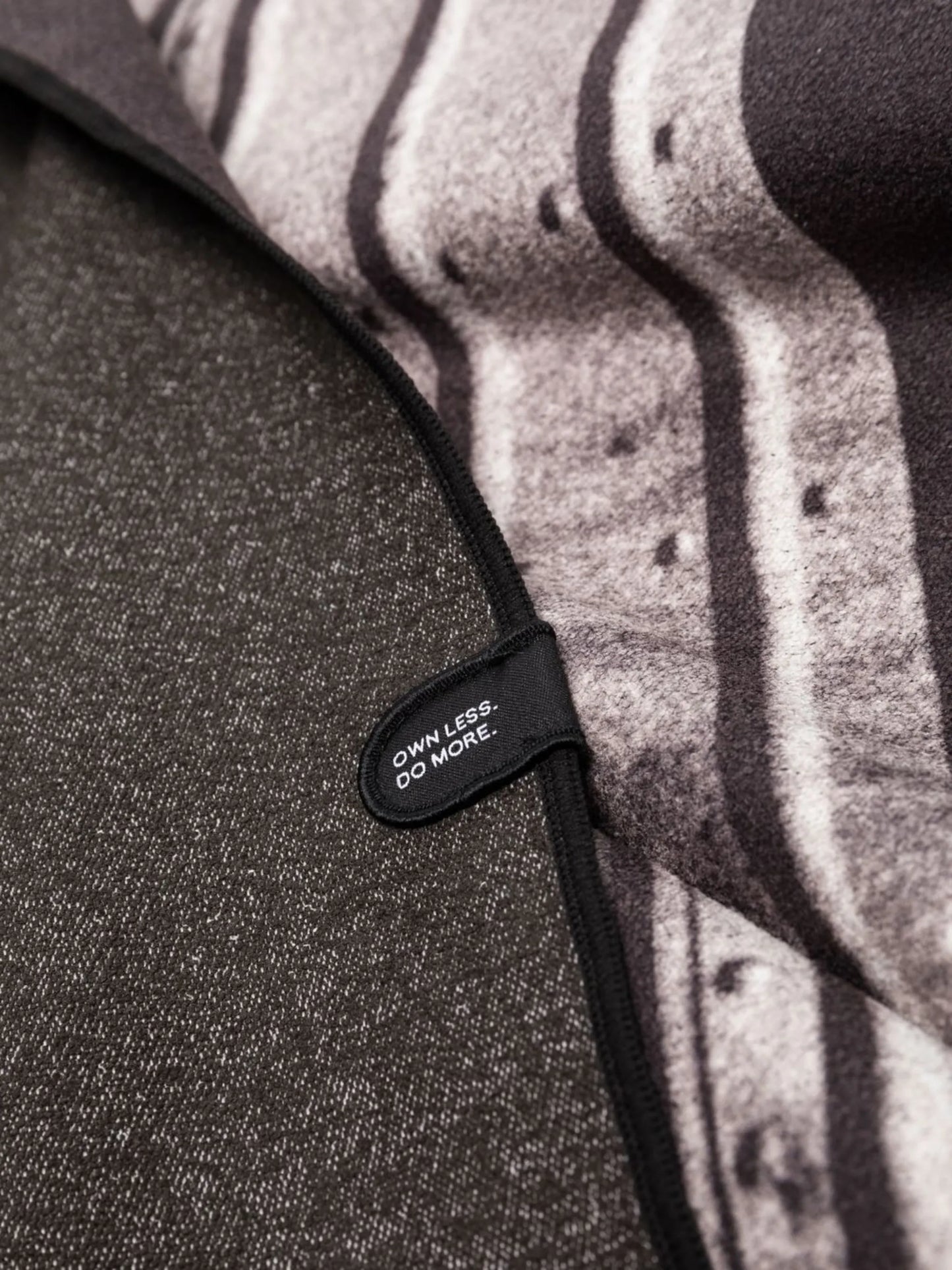 x Nomadix car-print lightweight towel