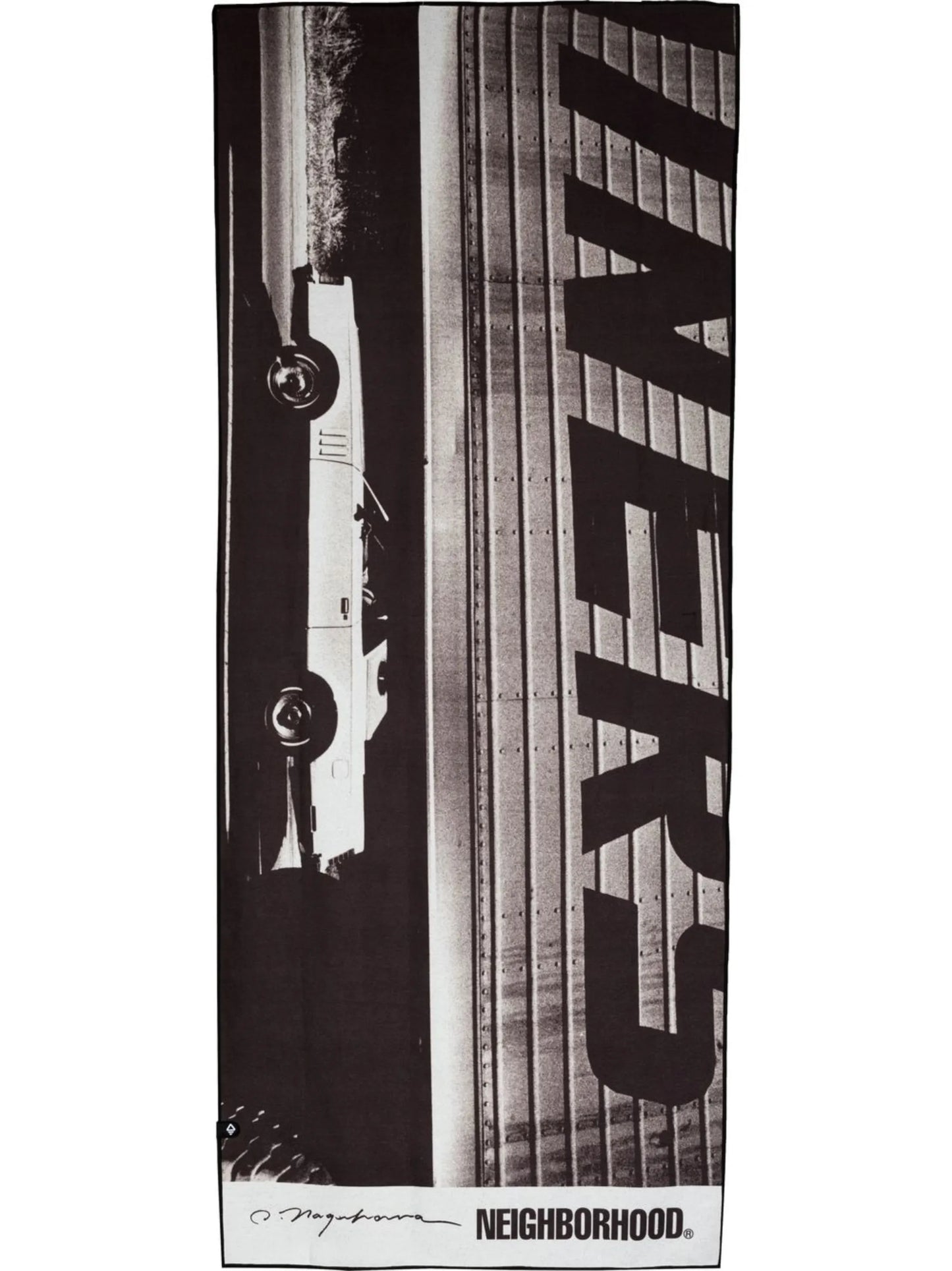 x Nomadix car-print lightweight towel