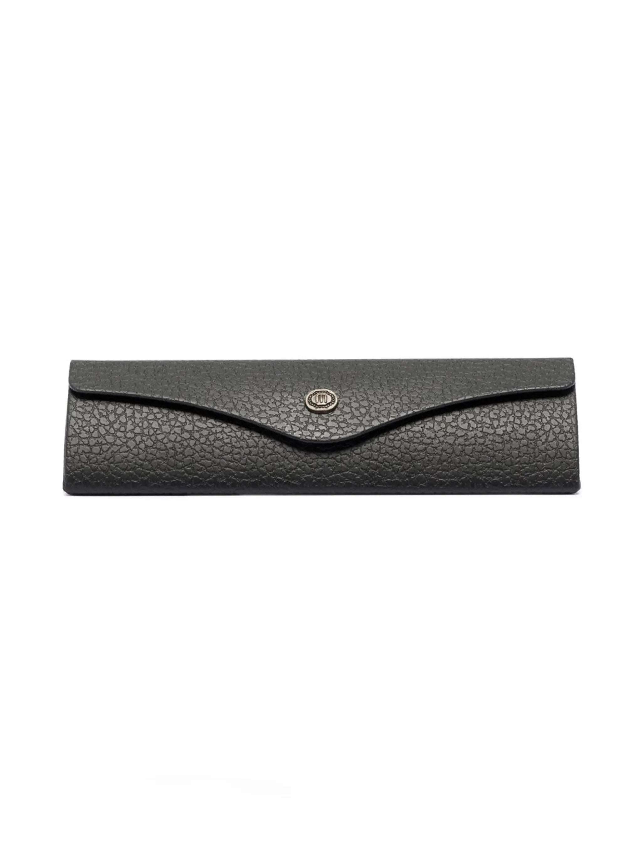 rounded tinted sunglasses
