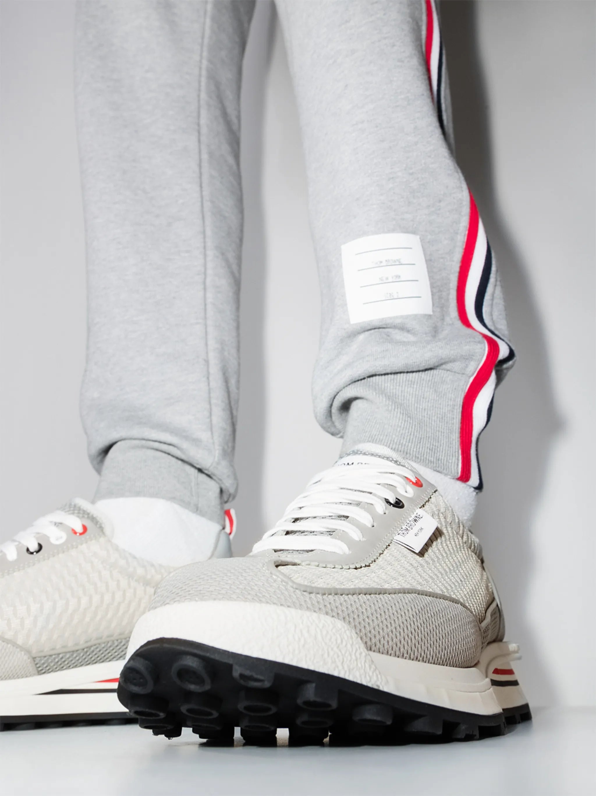 panelled mesh low-top sneakers
