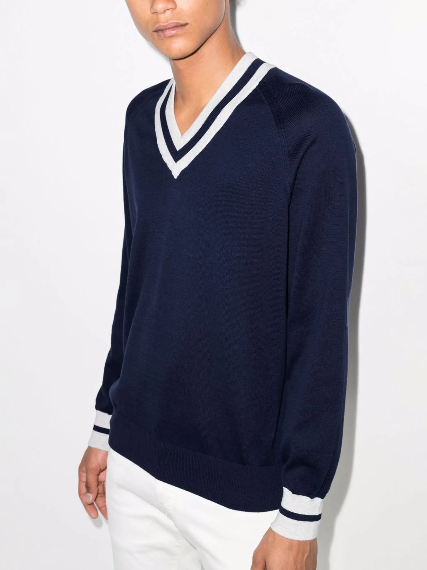 stripe-trim V-neck jumper