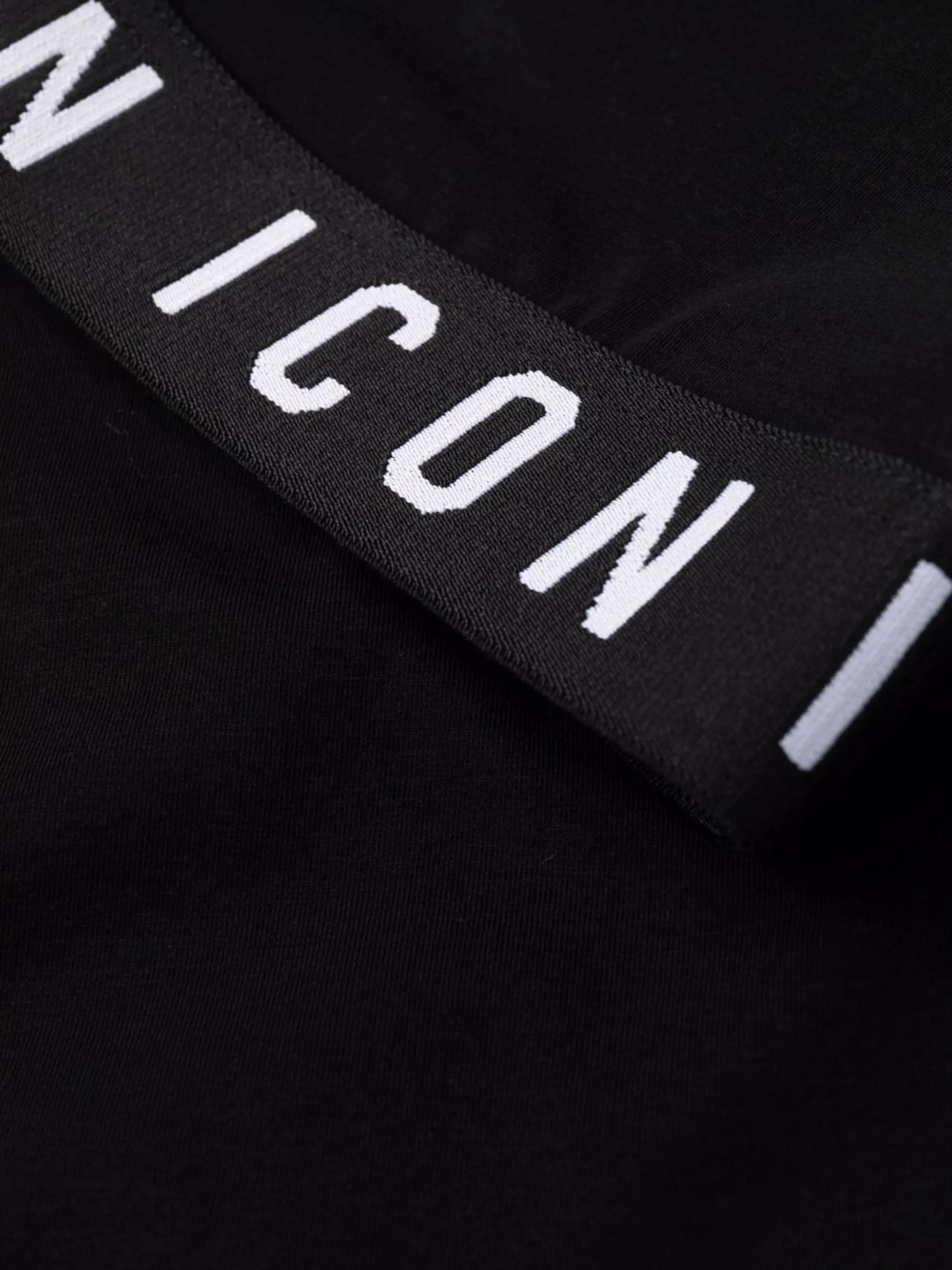 logo-trim T-shirt