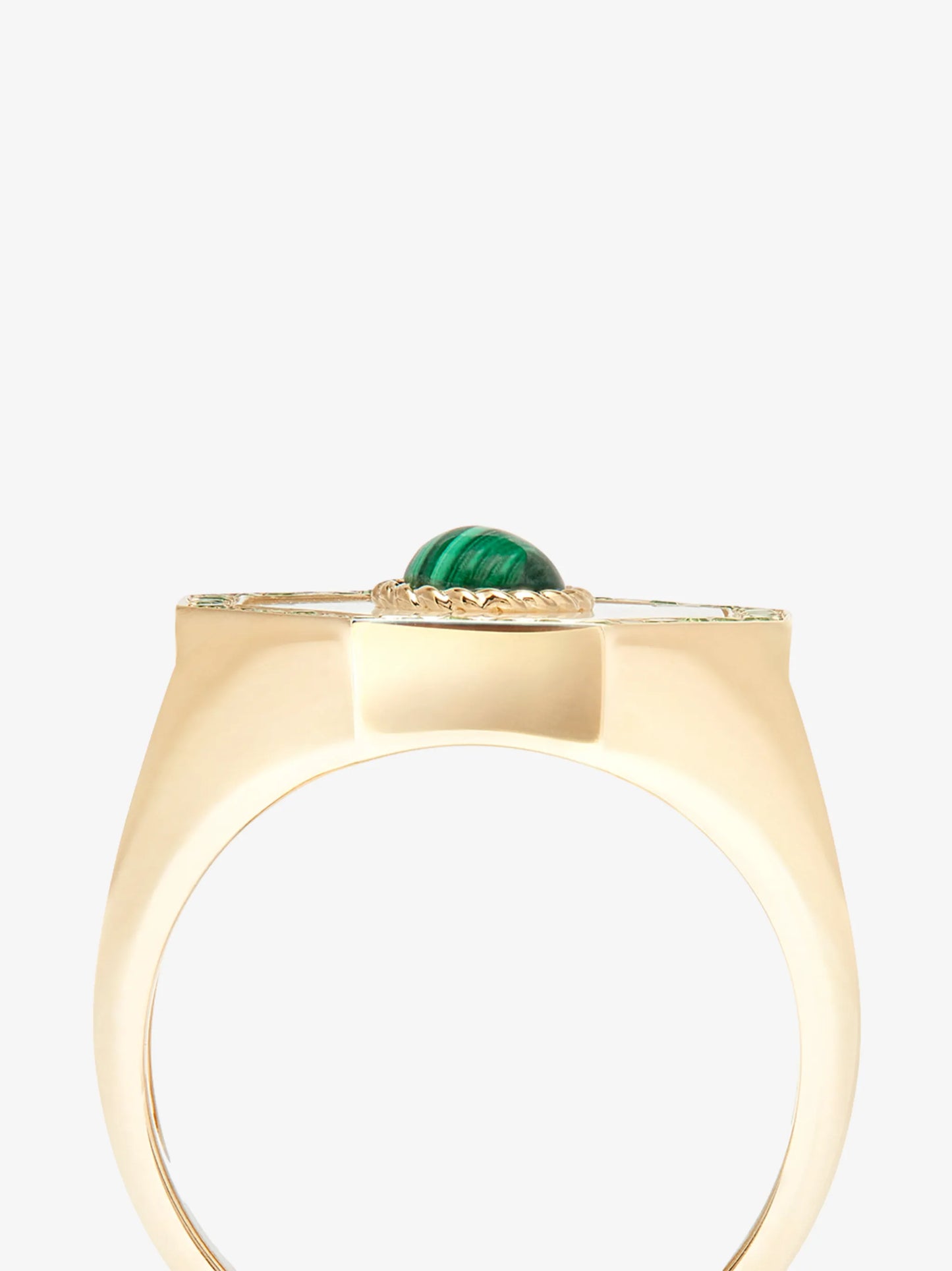 9kt yellow gold Chevaliere tsavorite signet ring