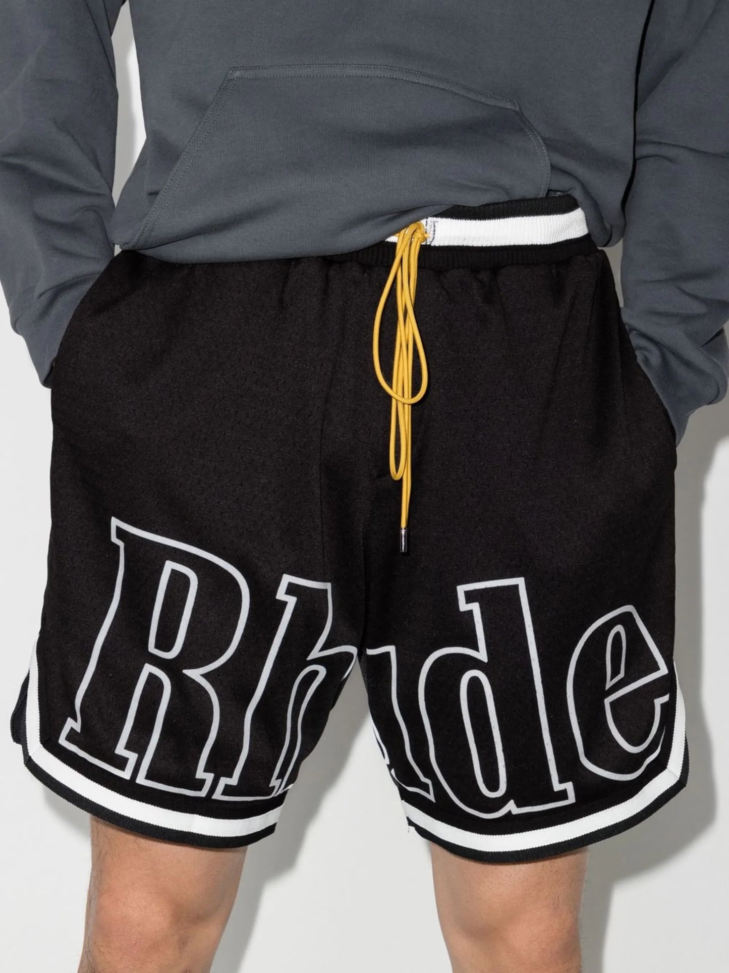 Court deck shorts