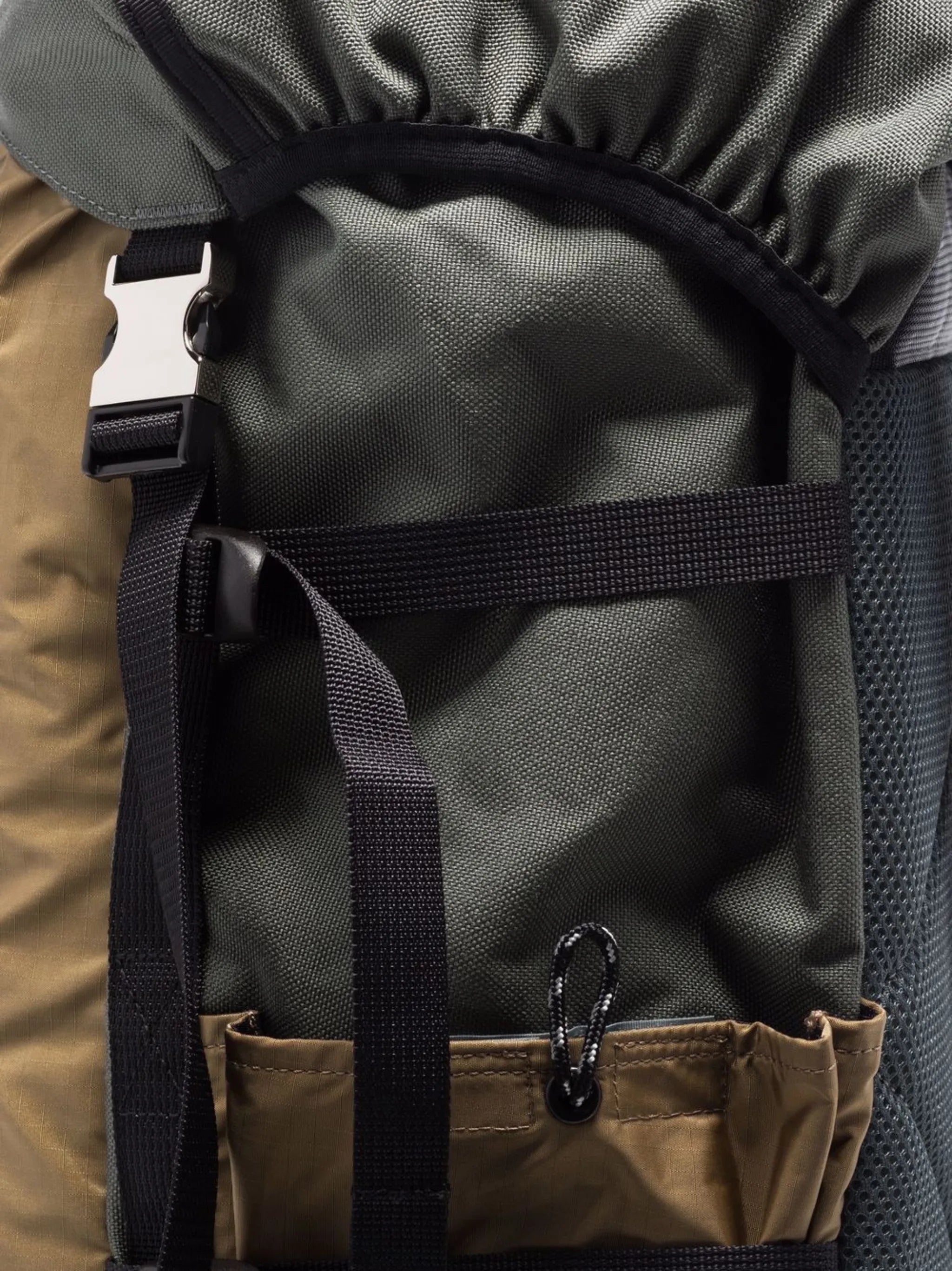 Hype multi-compartment backpack