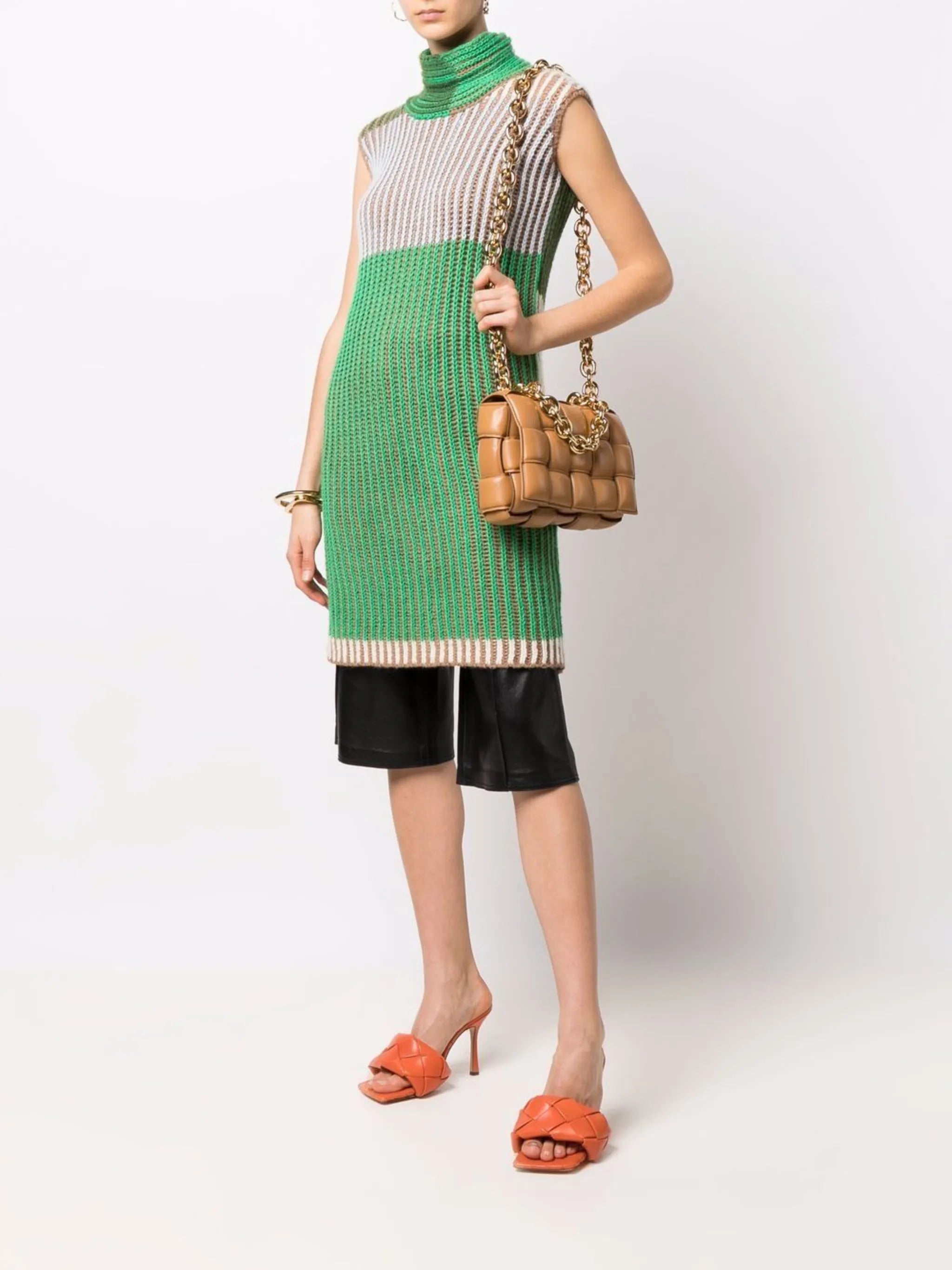 The Chain Cassette shoulder bag