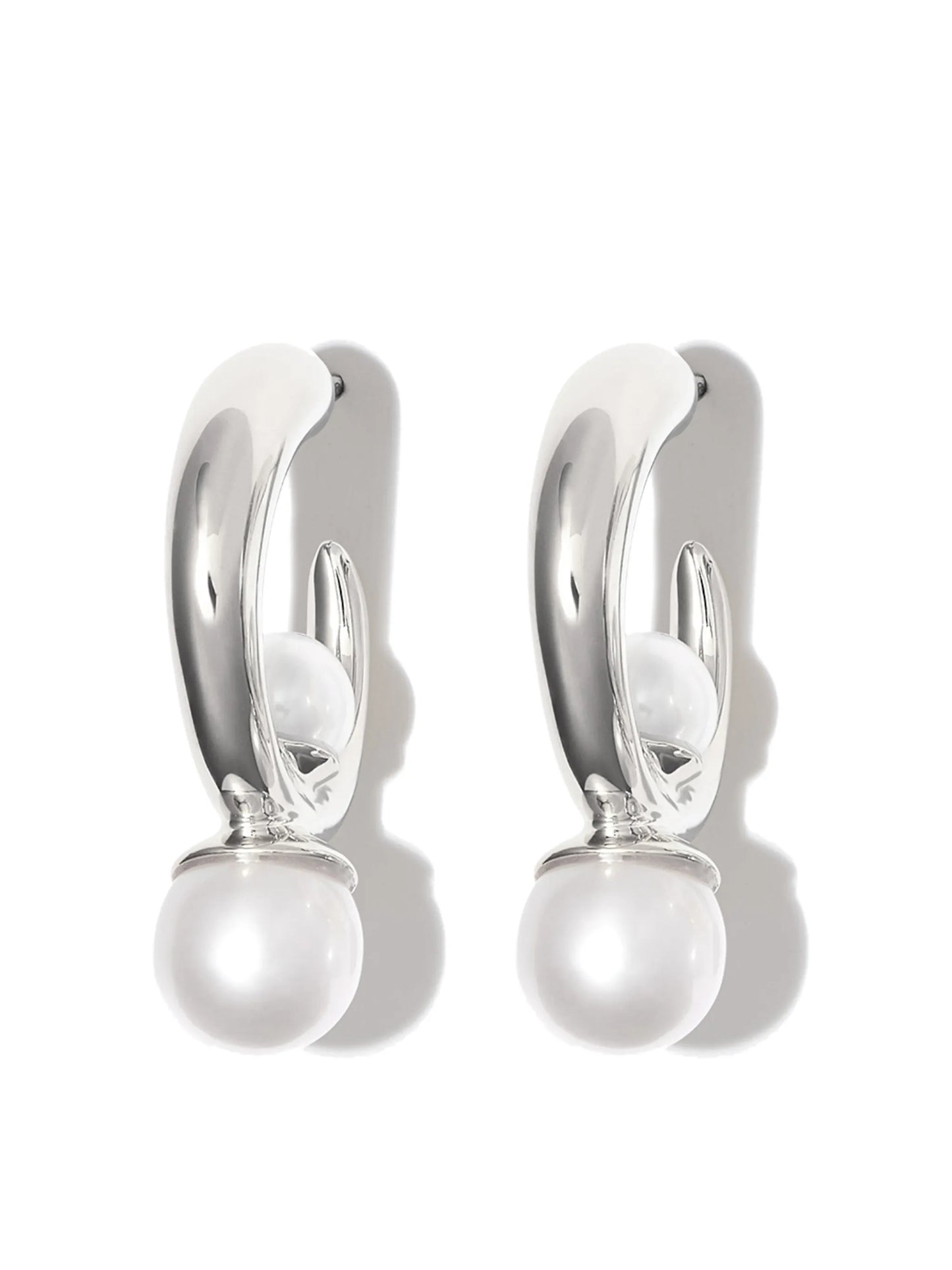 Isha huggie hoop earrings