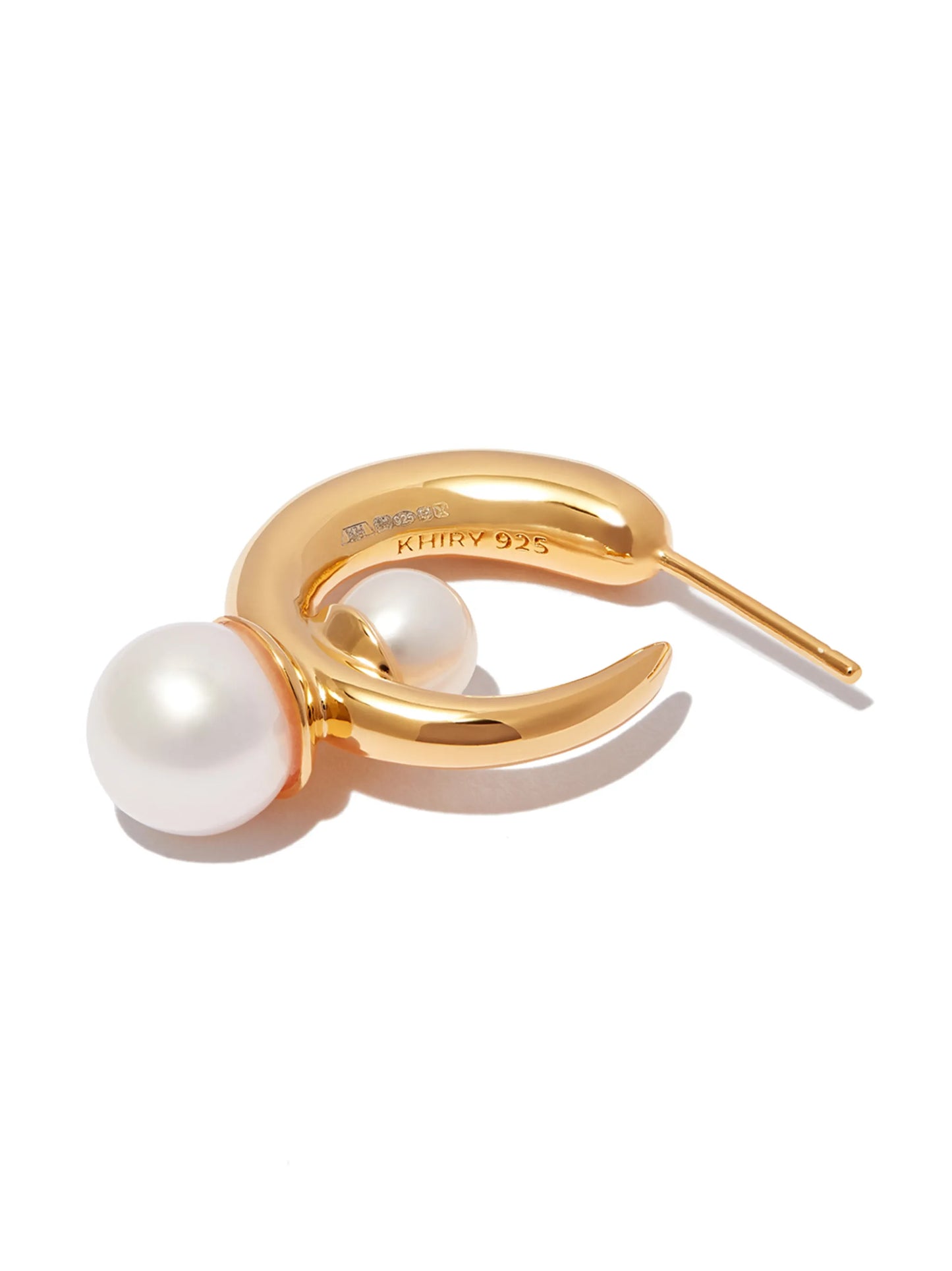 Isha huggie hoop earrings