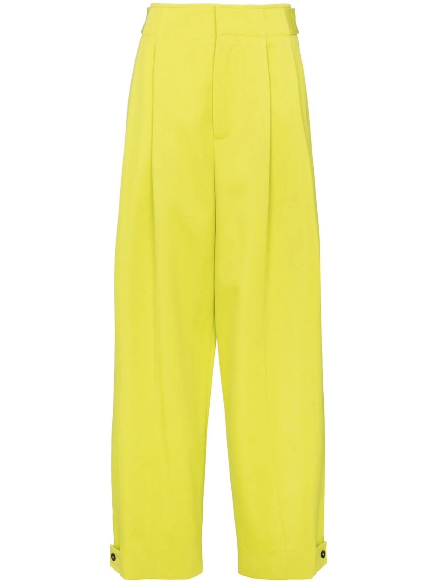 pleated trousers