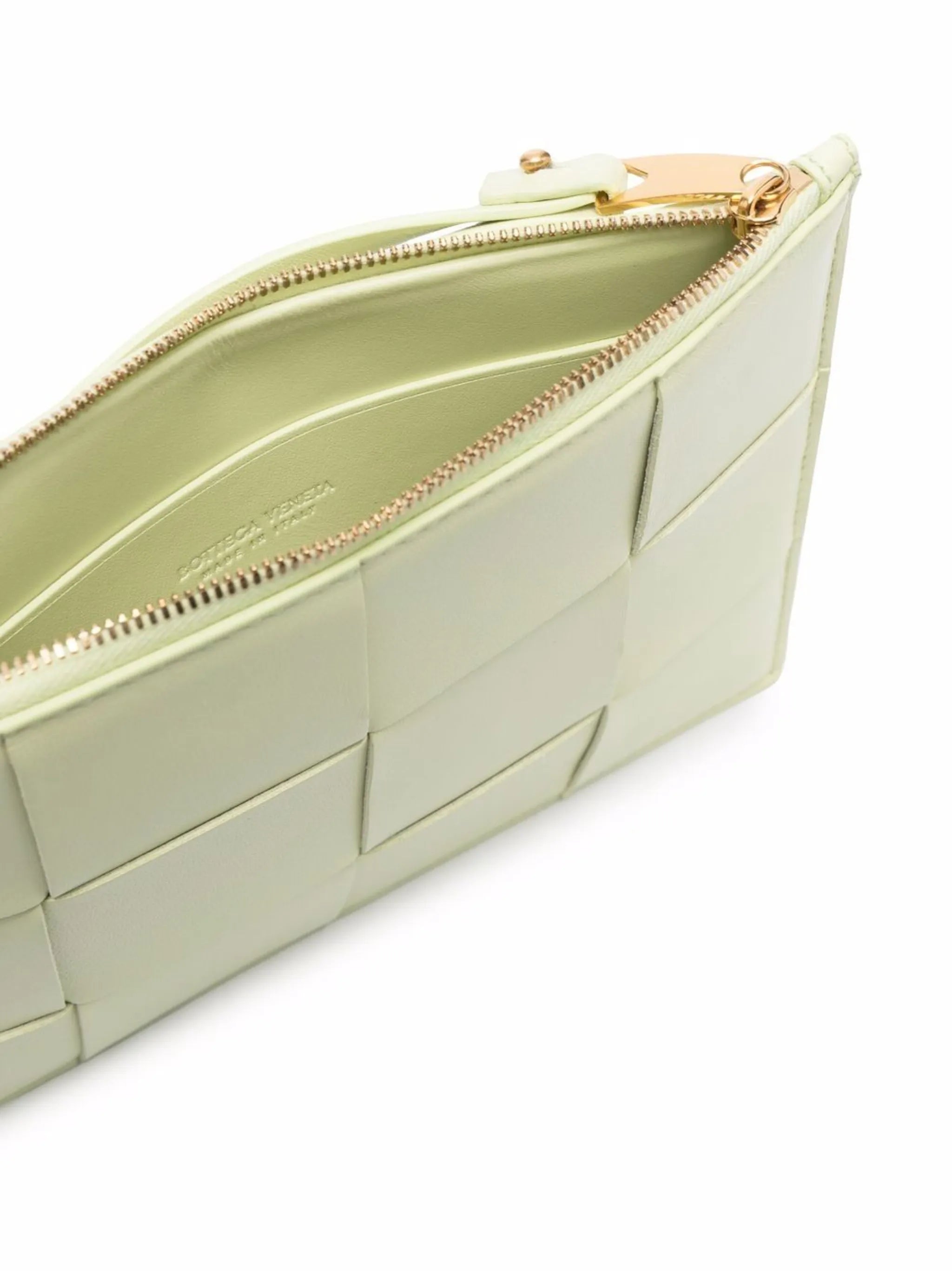 medium Intrecciato clutch bag