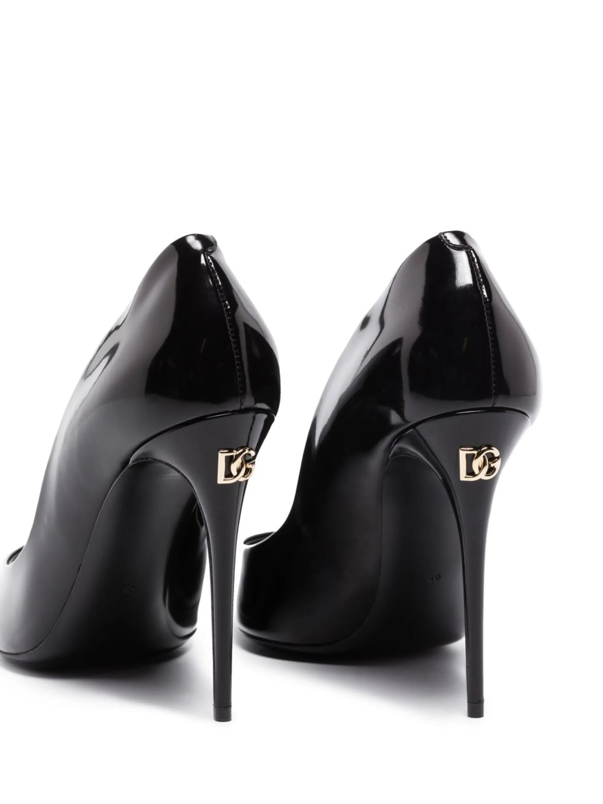 Cardinale logo pumps