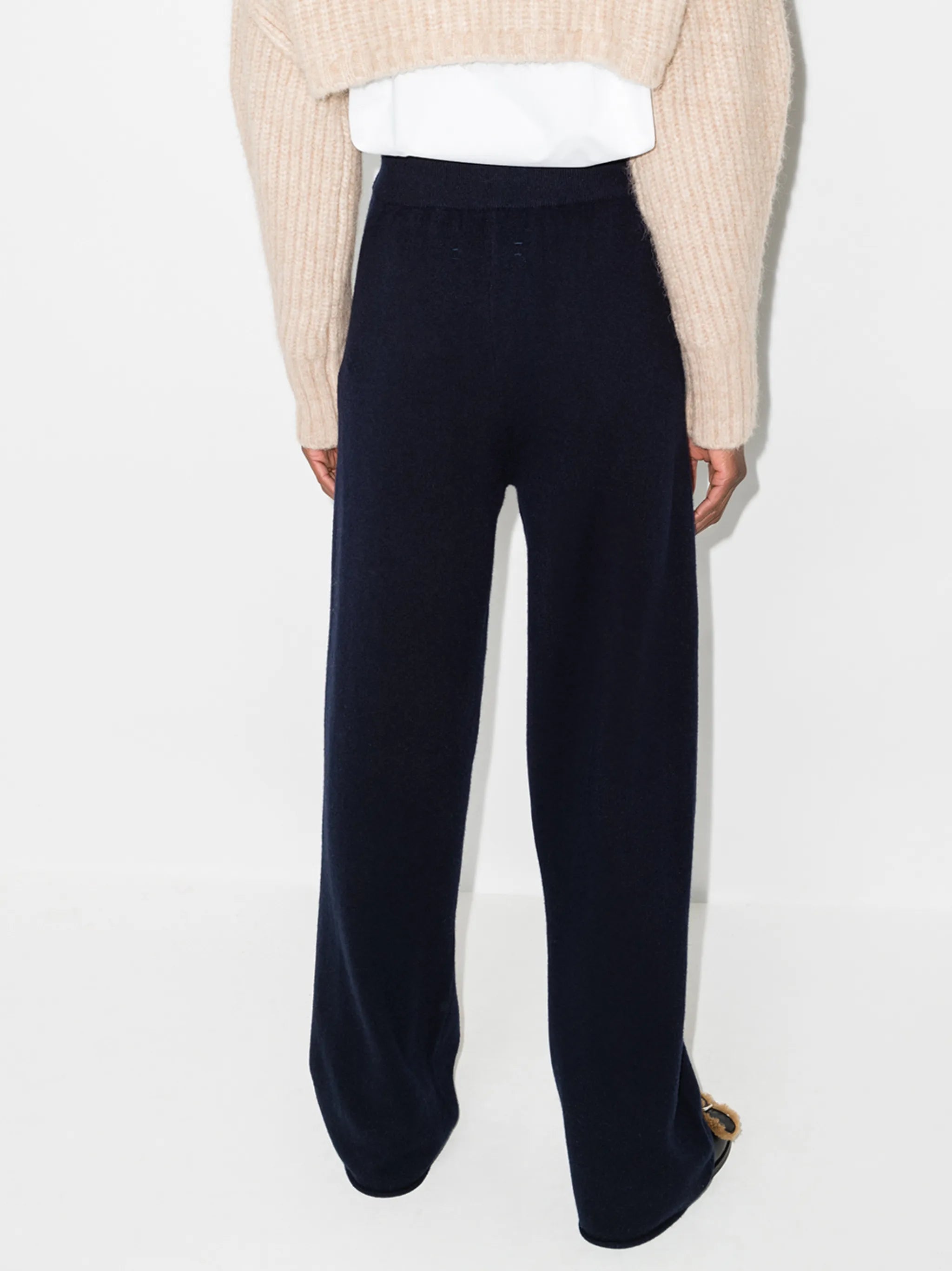wide-leg knitted trousers