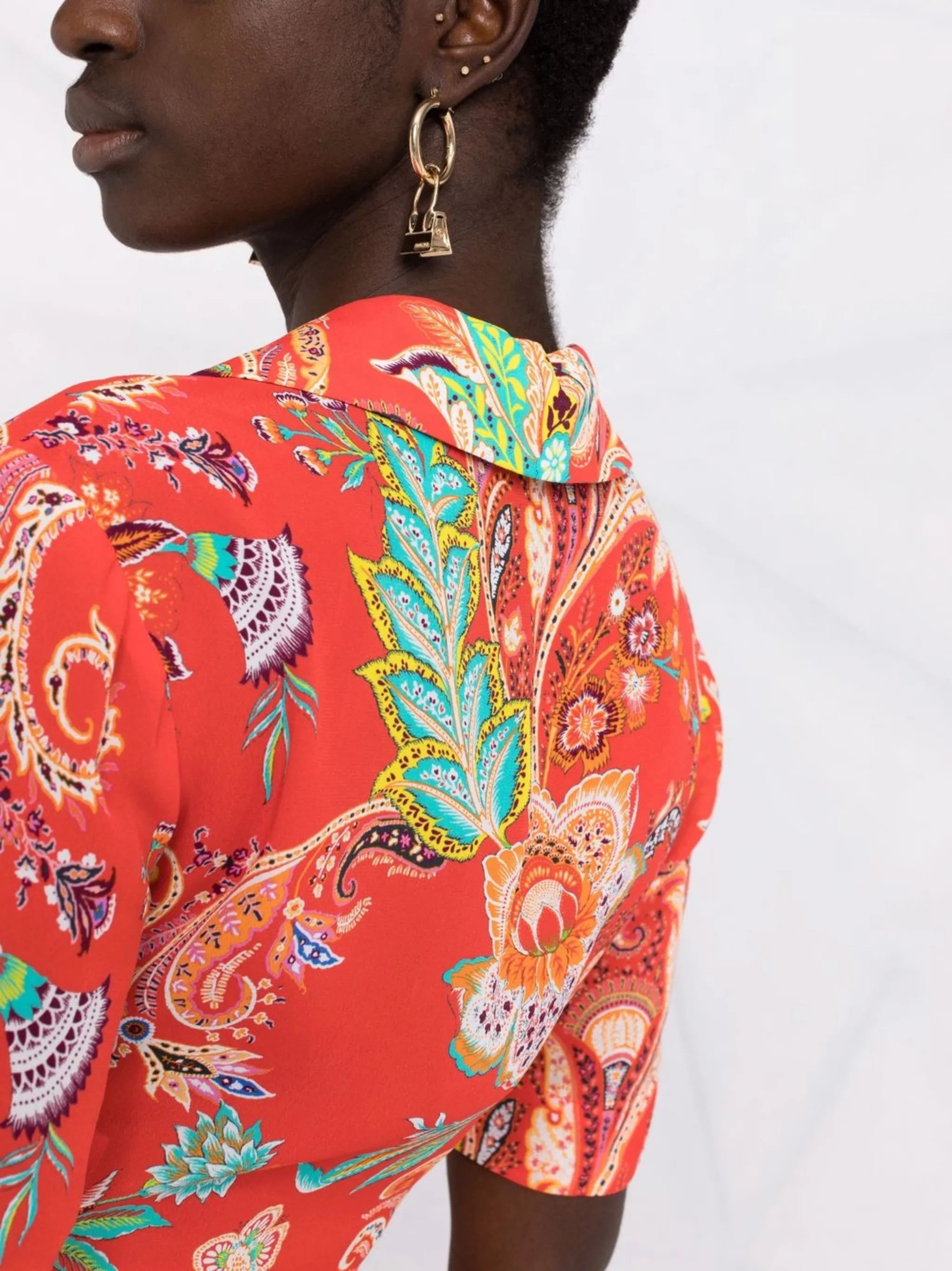graphic-print short-sleeve top
