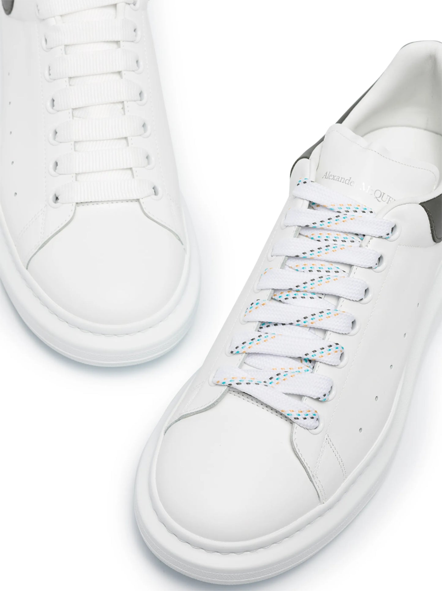 Oversized low-top sneakers