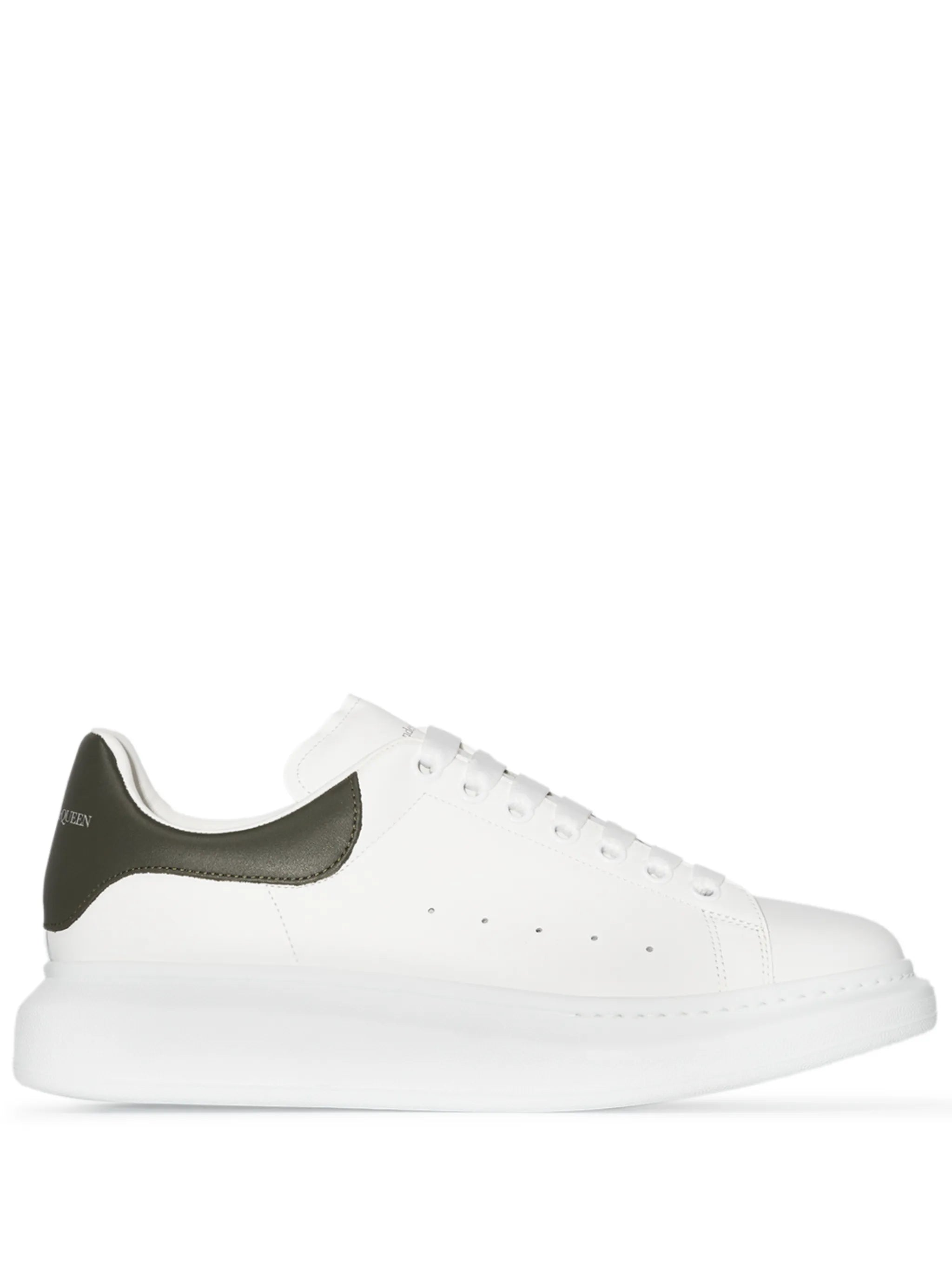 Oversized low-top sneakers