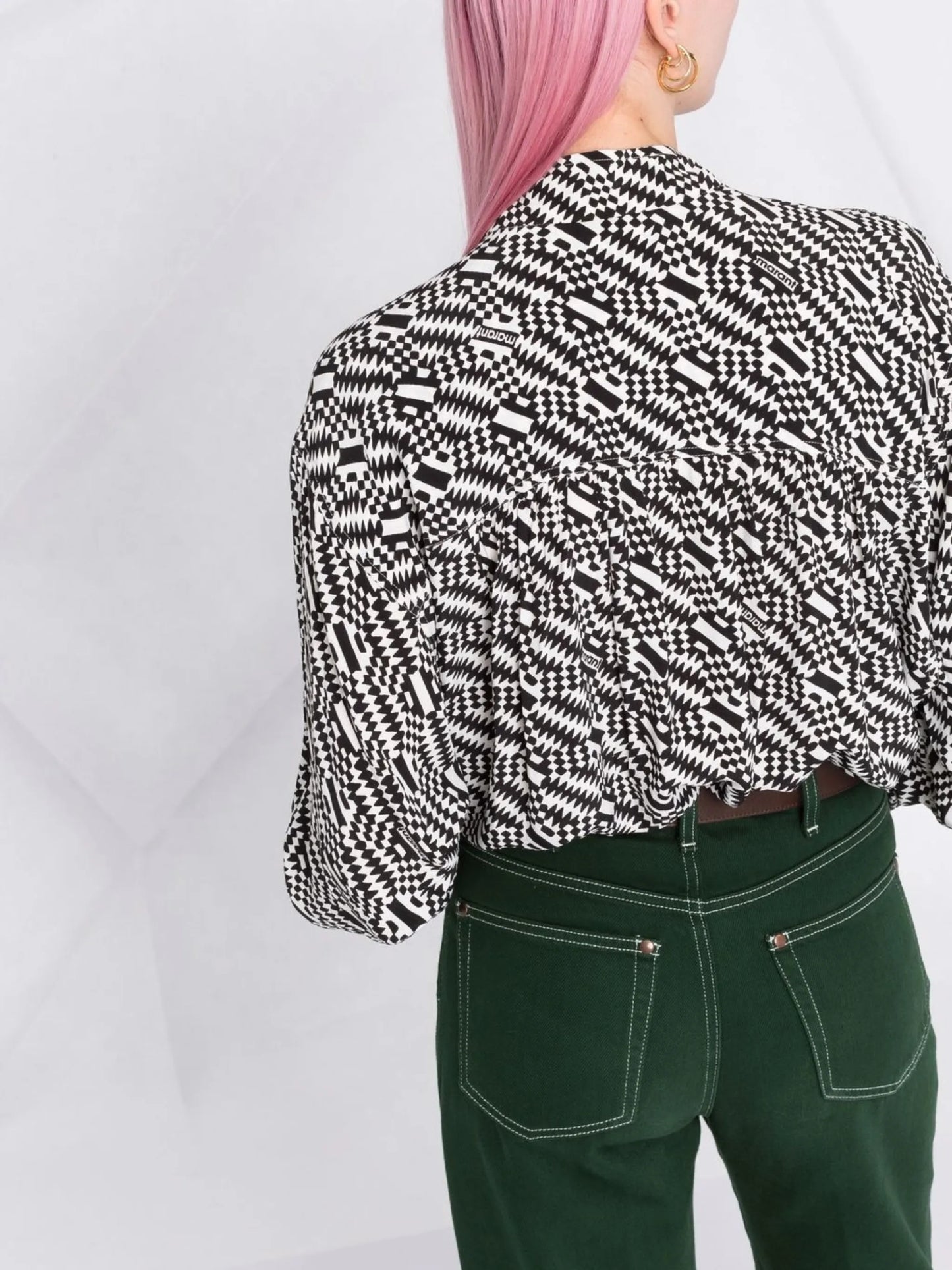 graphic-print long-sleeve blouse