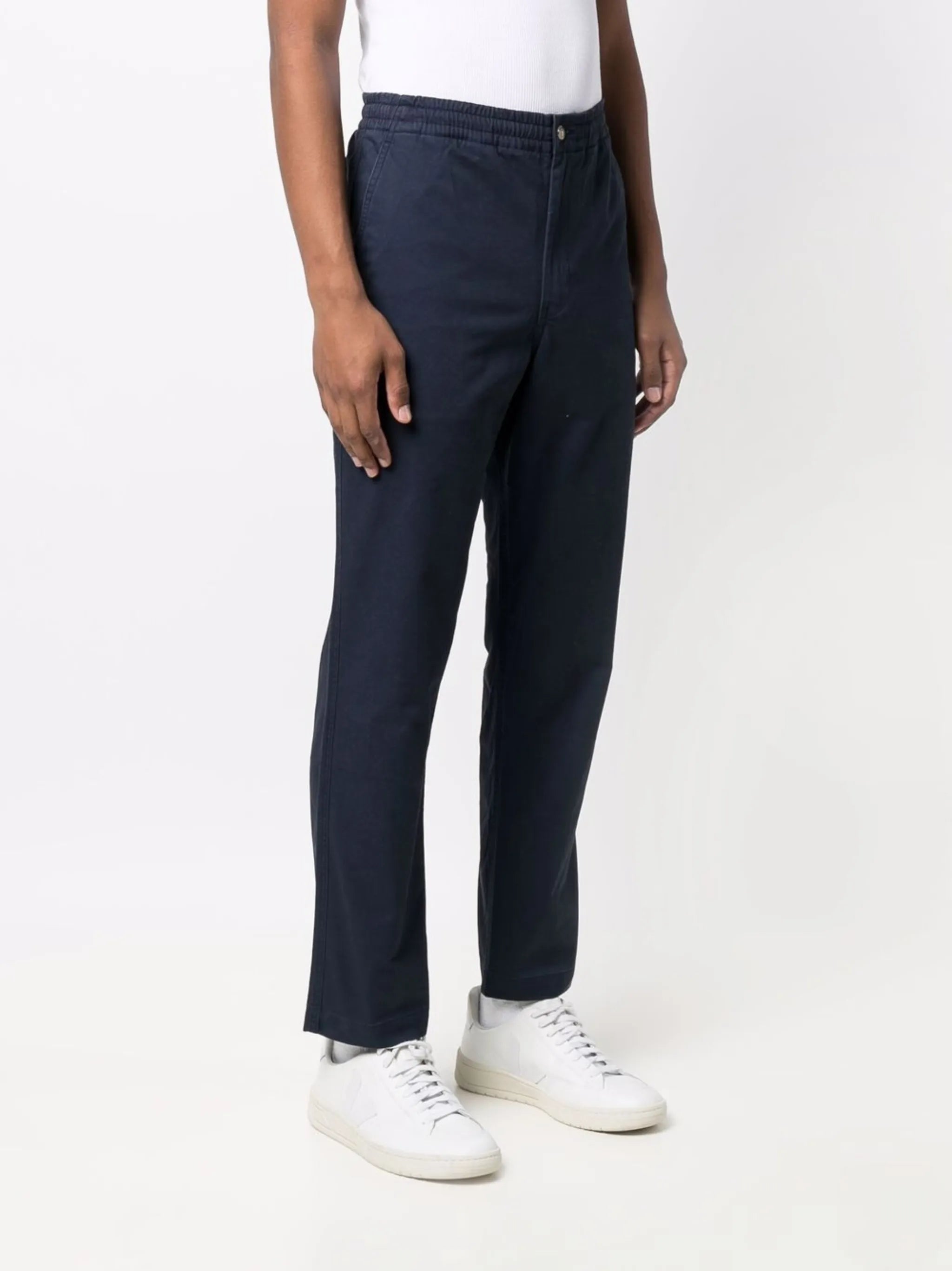 straight-leg trousers