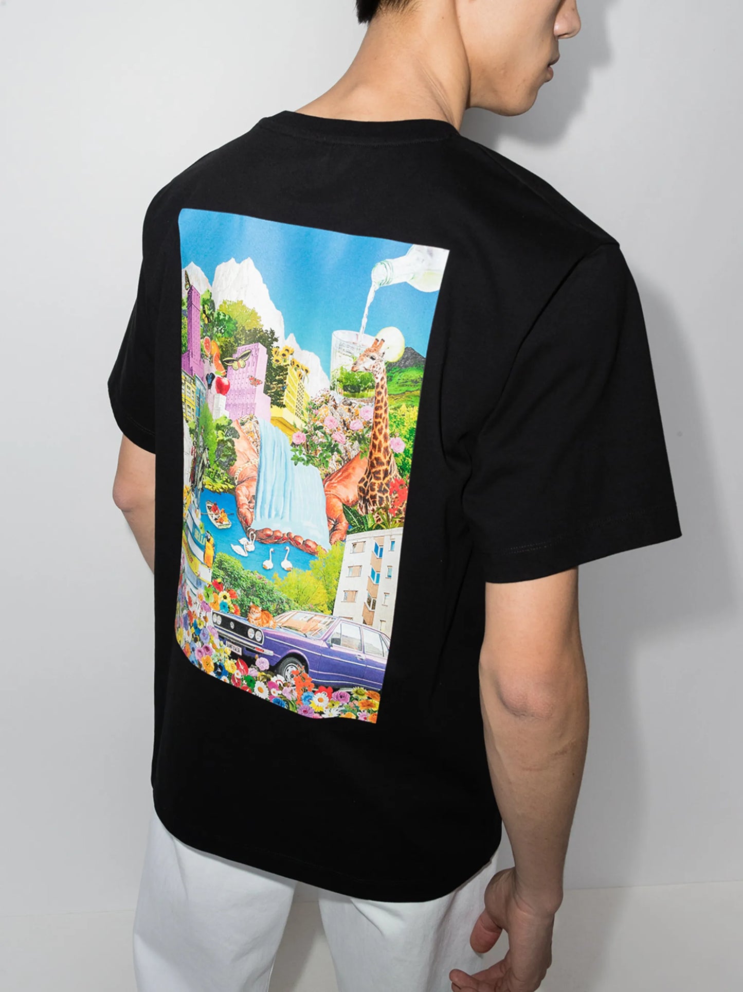 graphic-print T-shirt