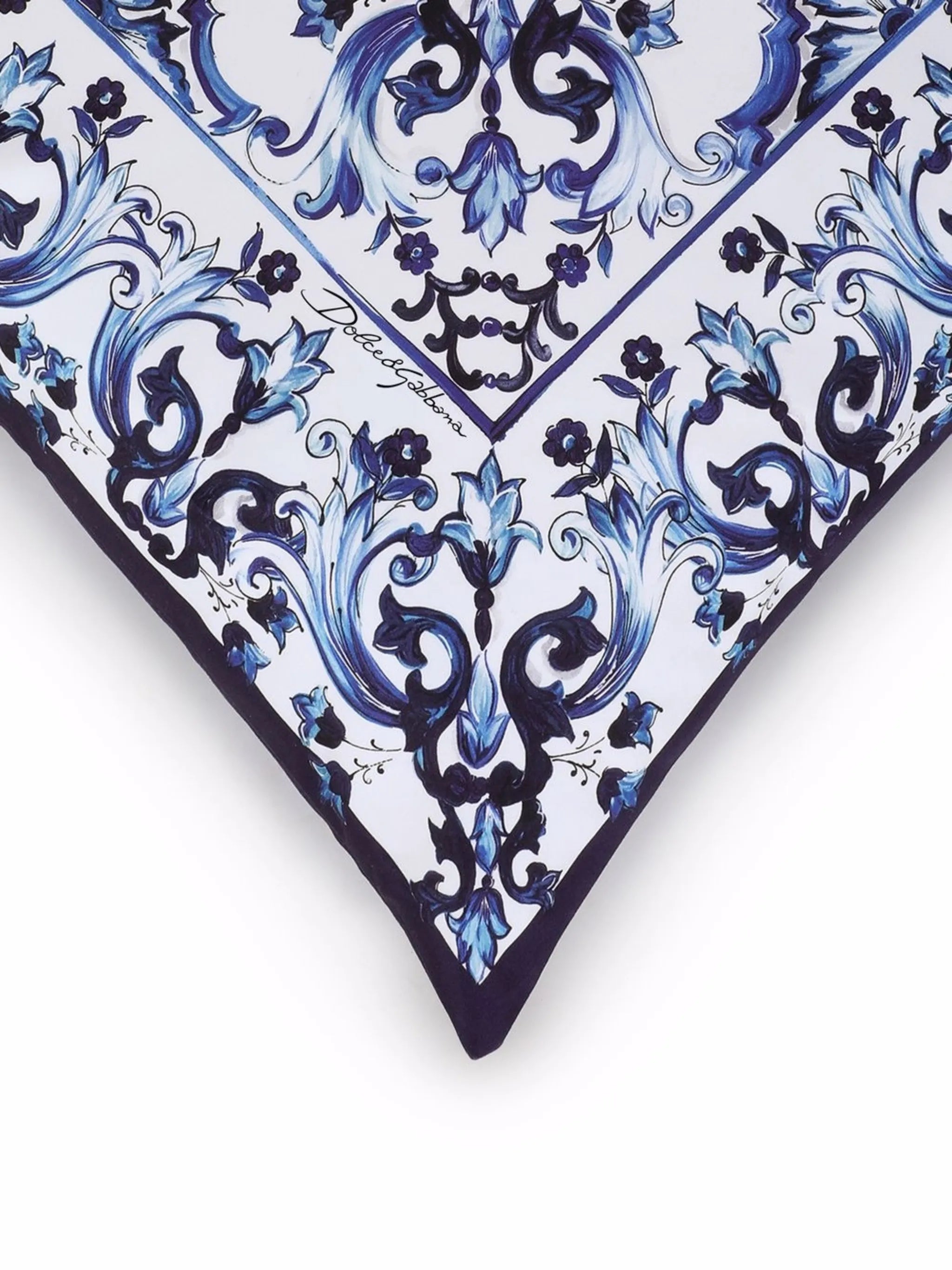 medium Blu Mediterraneo-print duchesse cotton cushion