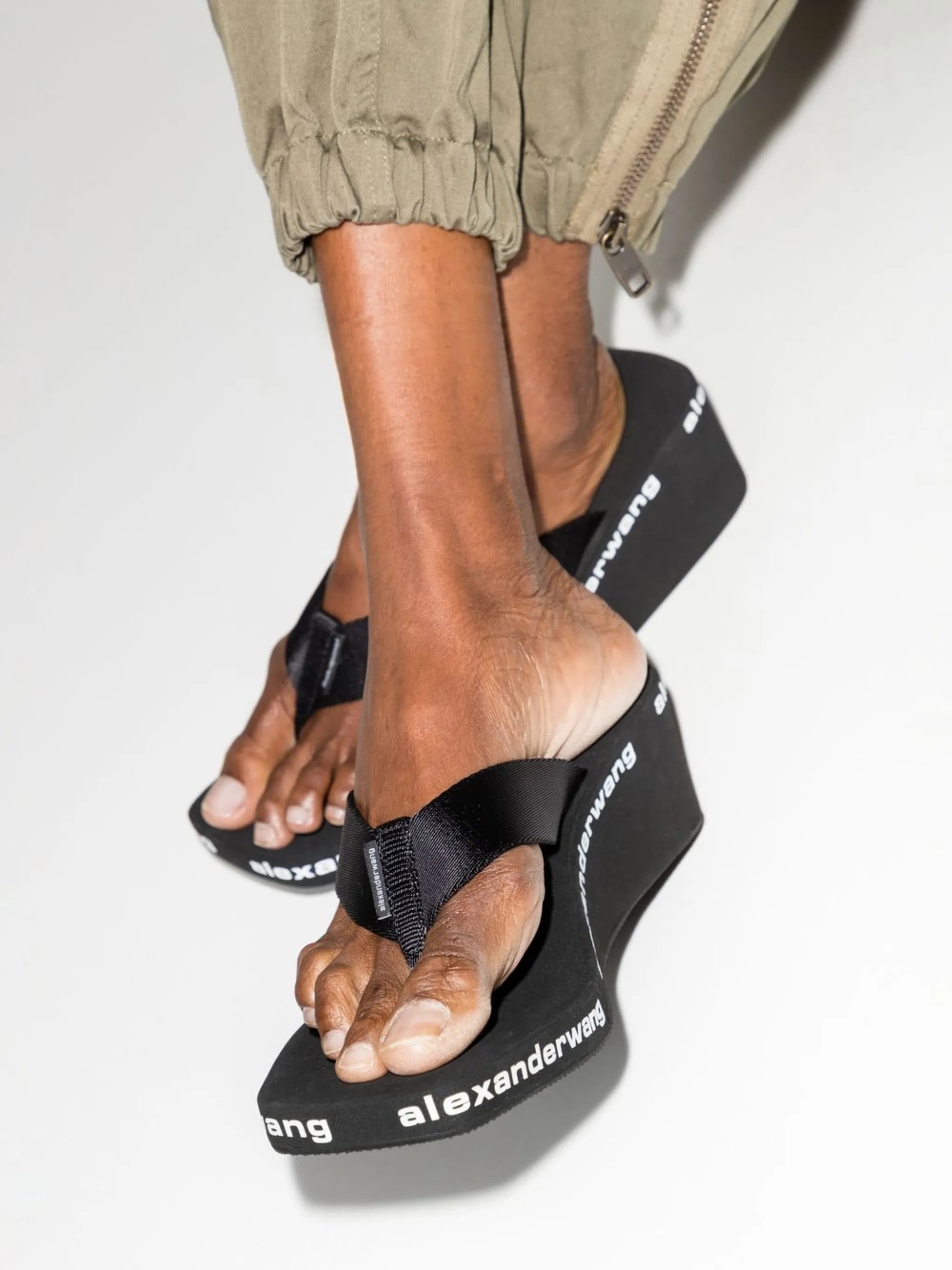 logo-print wedge flip flops