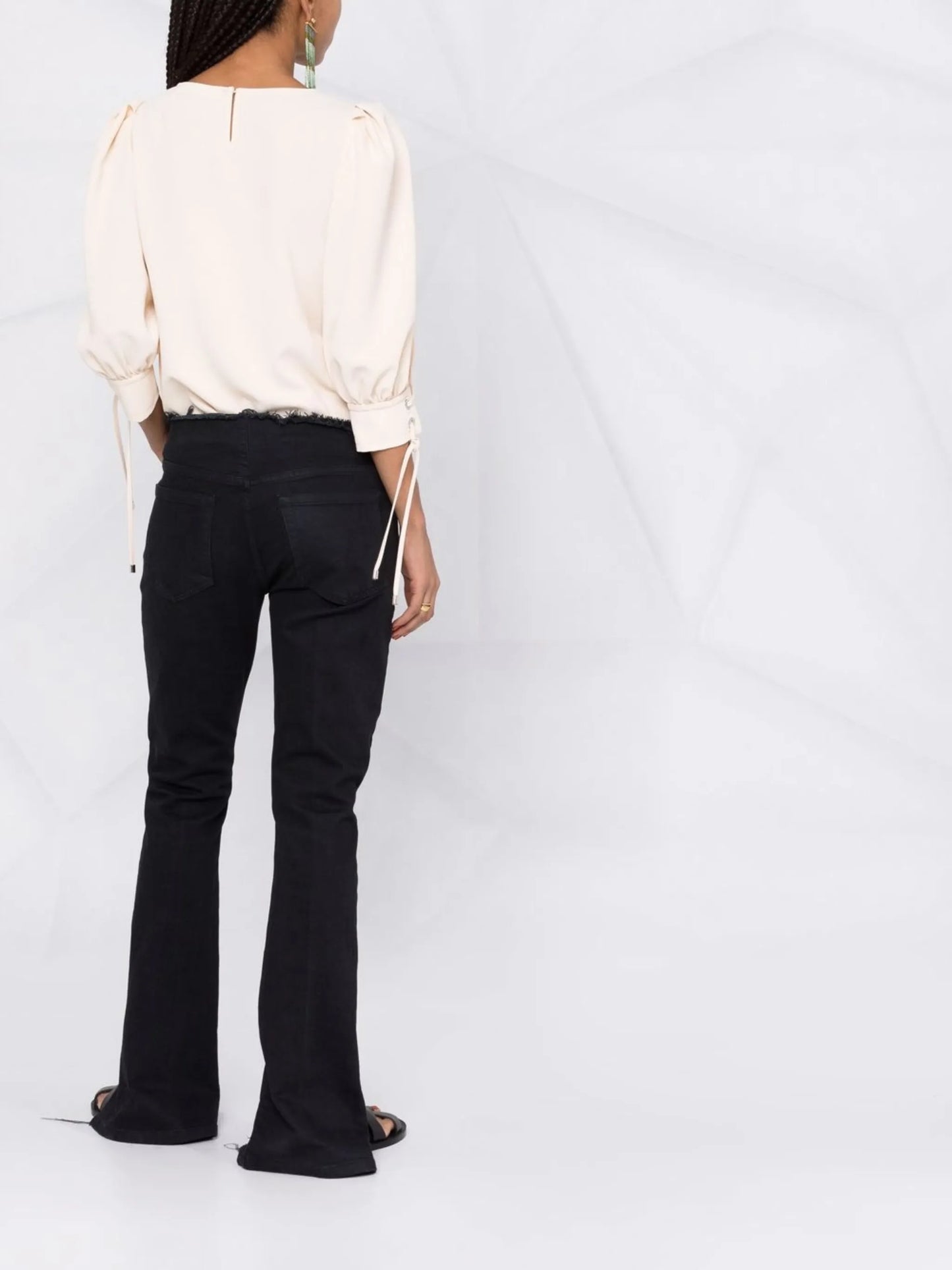 puff-sleeve round-neck blouse