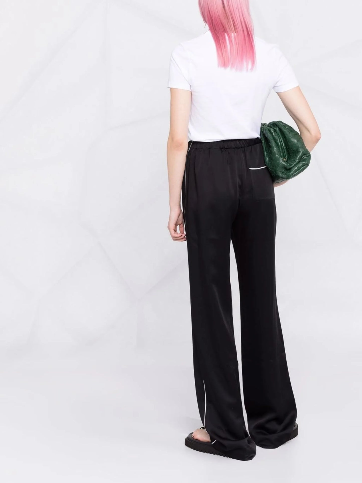 Le T-shirt Brode logo-embroidered top