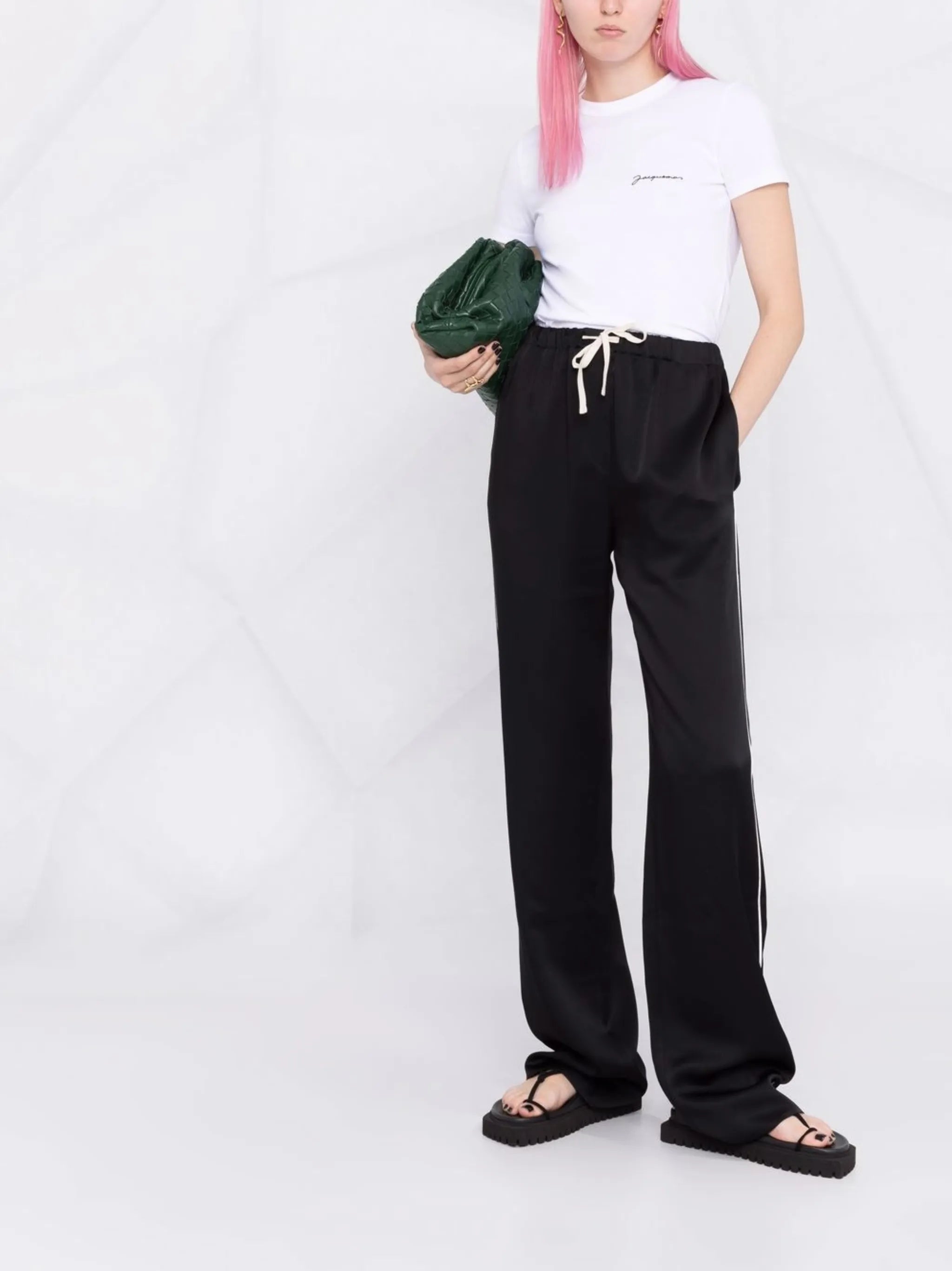 Le T-shirt Brode logo-embroidered top