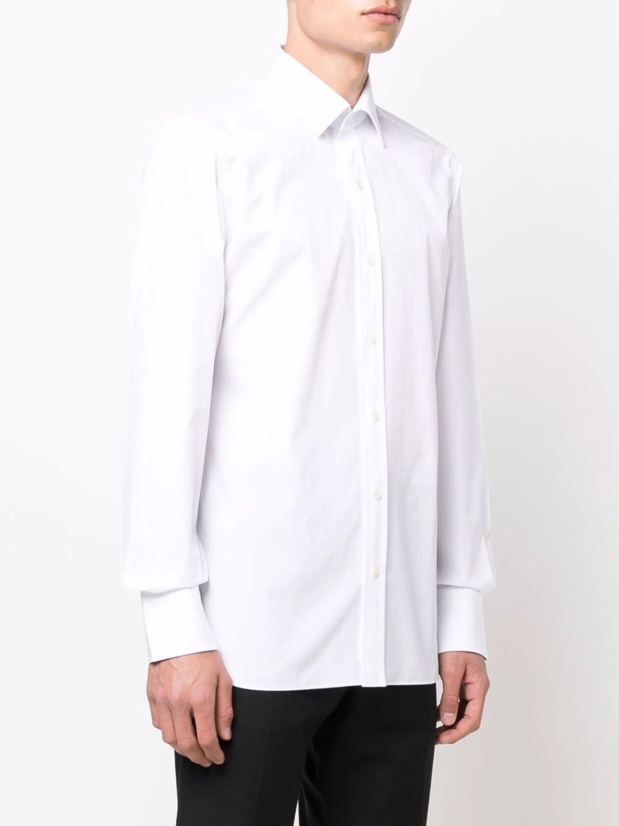 long-sleeved poplin shirt