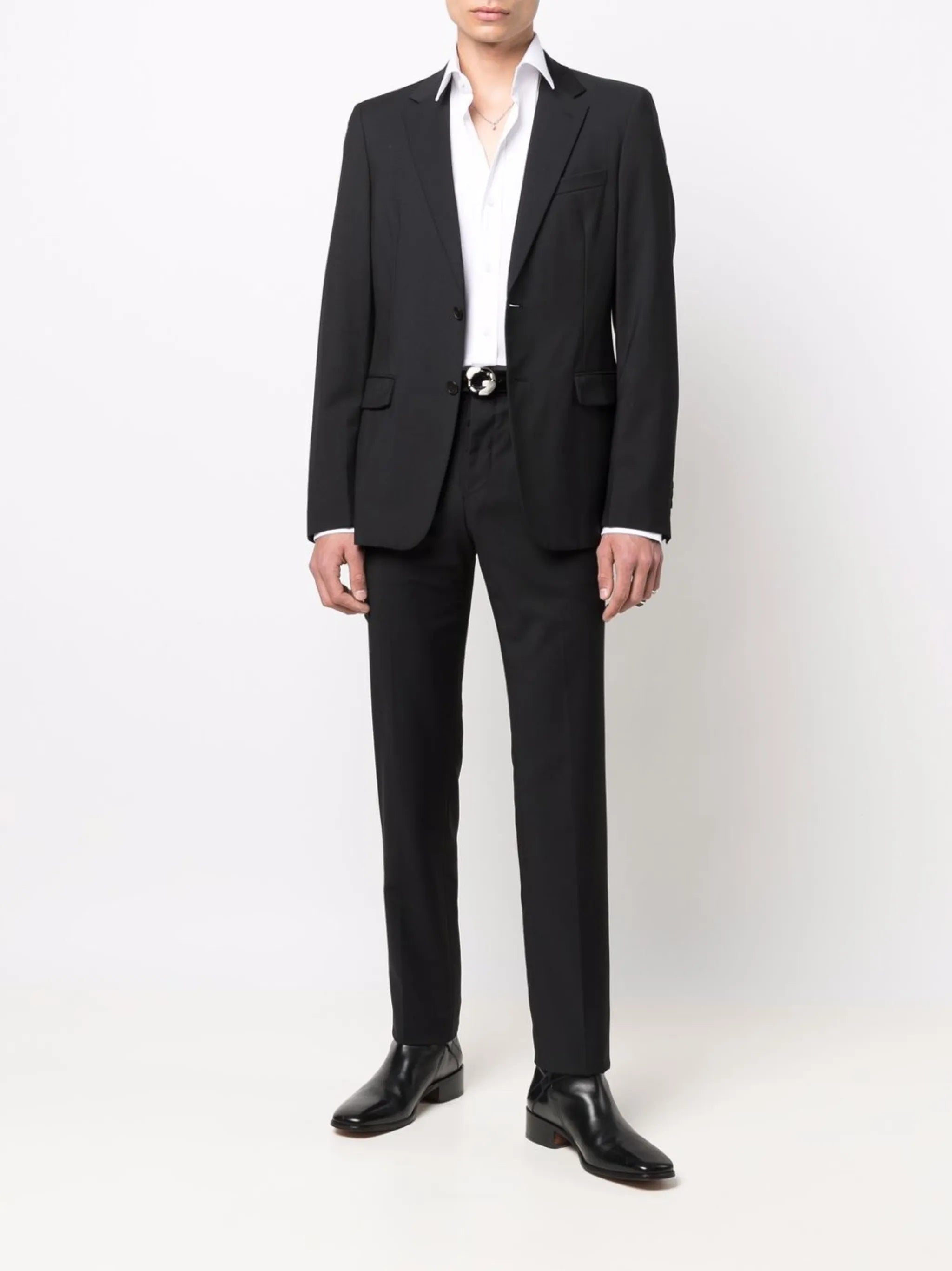 long-sleeved poplin shirt