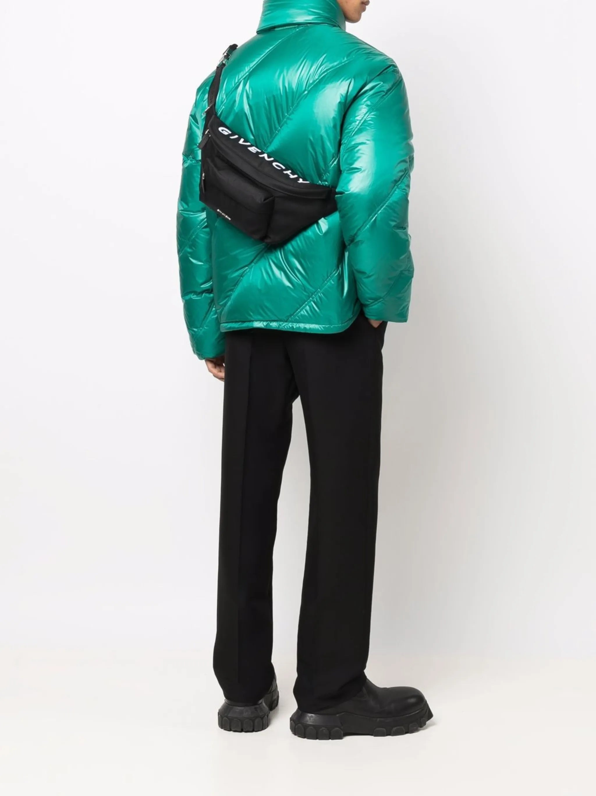 Essential U belt bag