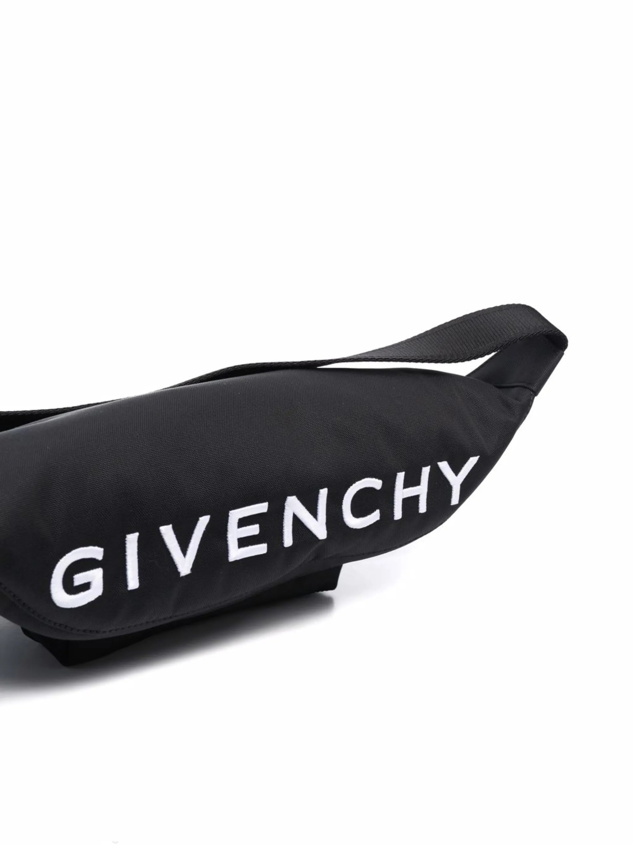 Essential U belt bag